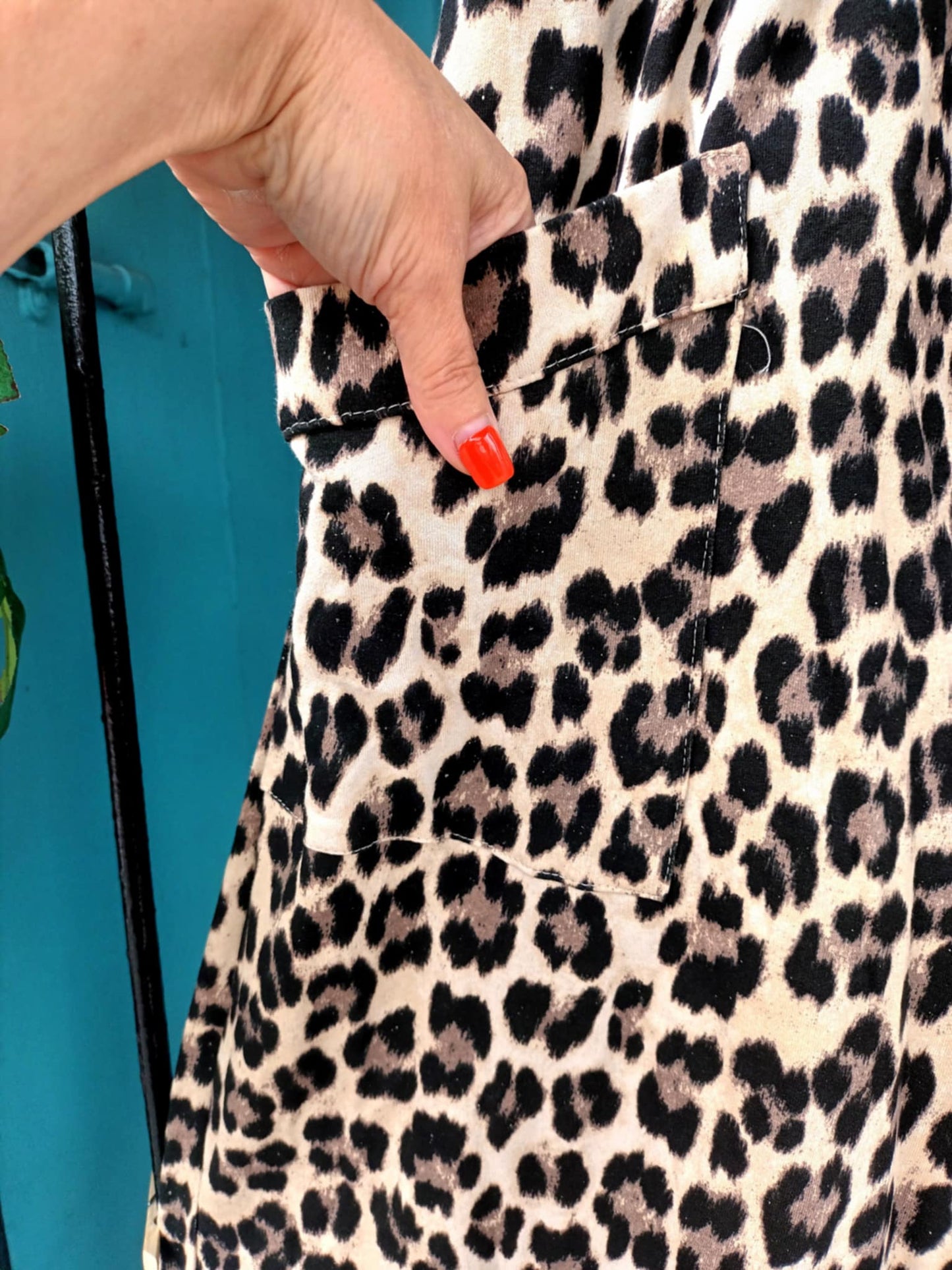 PANTALONES COCODRILO CON CINTURA ELÁSTICA Y ESTAMPADO DE LEOPARDO SUPERSUAVE 'ROXY'