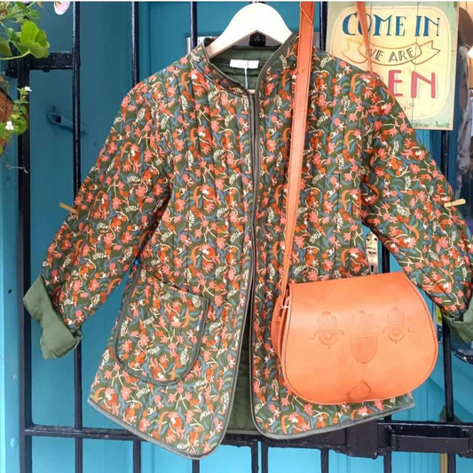 'EVELYN' BEAUTIFUL VINTAGE 70'S STYLE DITSY PRINT QUILTED JACKET WITH SATIN LINING