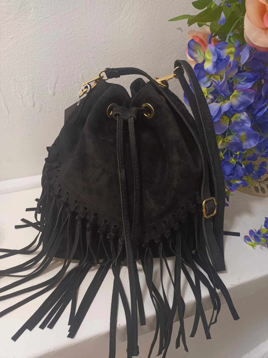 'HENDRIX' BEAUTIFUL AND BOHO 100% ITALIAN SUEDE LEATHER 70'S STYLE FRINGED BUCKET BAG BLACK