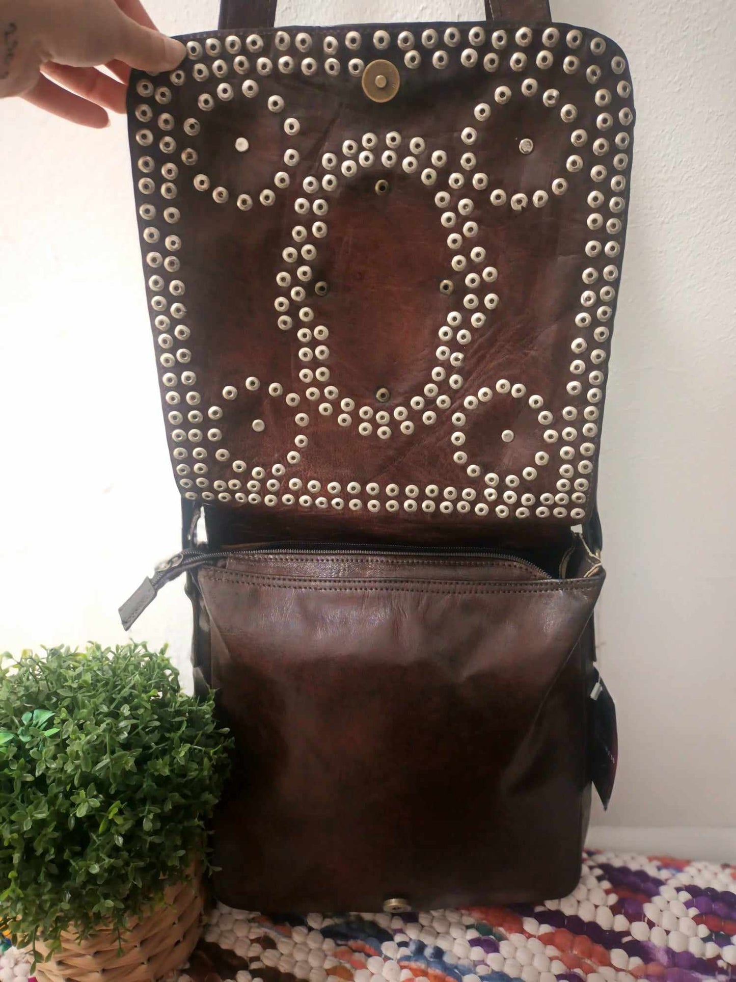 'YASMINE' EXCLUSIVE 100% LEATHER HANDMADE CROSSBODY BAG WITH DECORATIVE HAMZA HAND, STONES AND STUDS