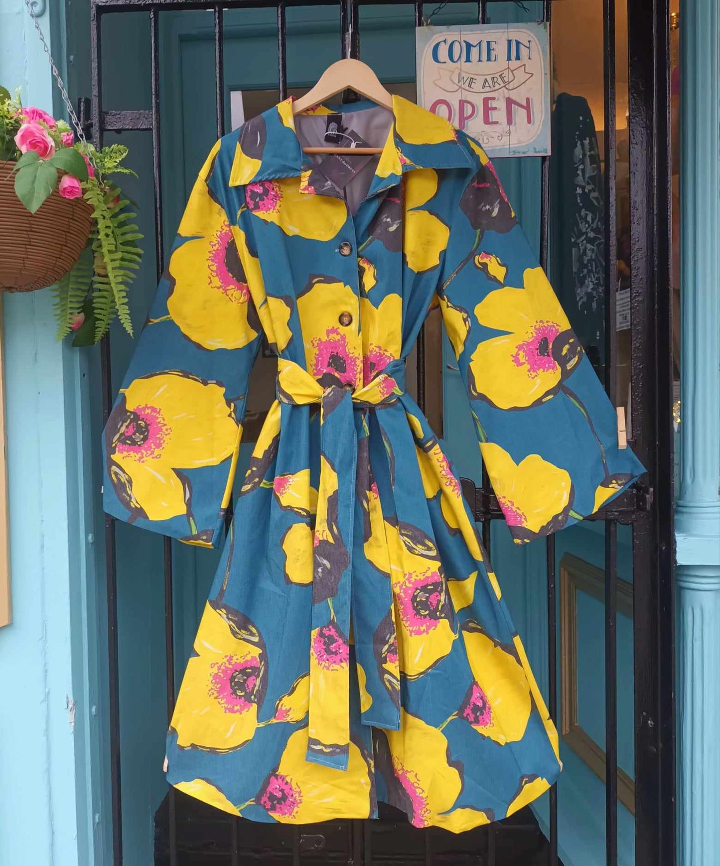 THE 'CELENE' STATEMENT BELTED TRENCH COAT IN TWO GLORIOUS VINTAGE INSPIRED PRINTS