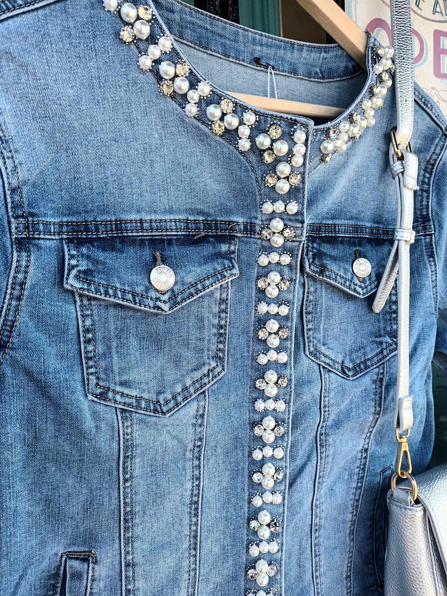 THE 'SILVER SPRINGS' BEAUTIFUL FEMALE FIT EMBELLISHED STRETCH FADED DENIM JACKET