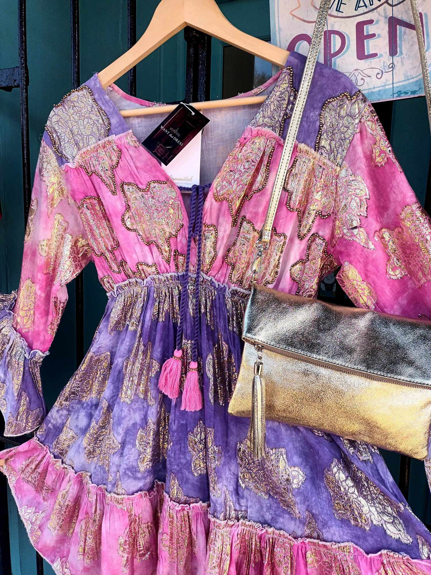THE 'INDIE' BEAUTIFULLY BOHO LAVENDER/PINK FLIPPY GOLD EMBOSSED BEADED BELL SLEEVE DRESS/TOP