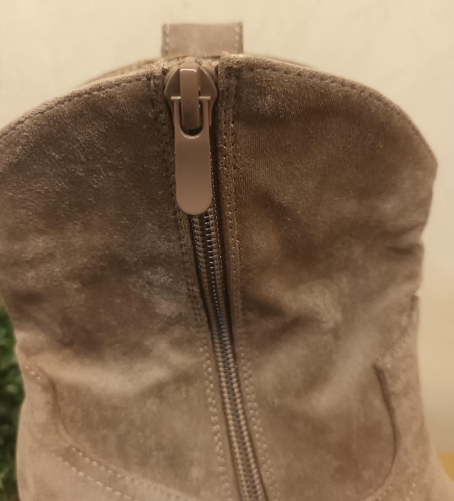 THE 'COLORADO' ULTRA COMFORT WESTERN STYLE EMBELLISHED BOOT IN NEUTRAL TAUPE