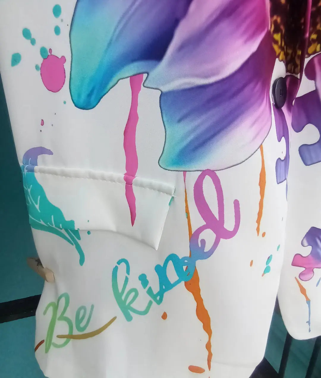 'RAINBOW FLOWER' BRIGHT AND BEAUTIFUL SCRIPT AND FLORAL PRINT STATEMENT BLAZER