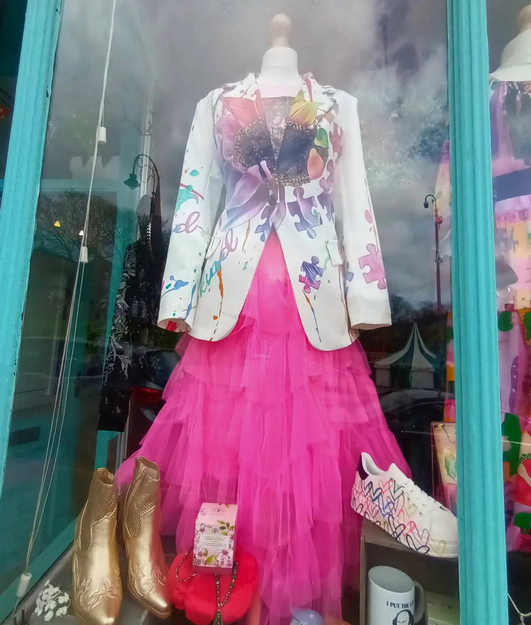 'RAINBOW FLOWER' BRIGHT AND BEAUTIFUL SCRIPT AND FLORAL PRINT STATEMENT BLAZER