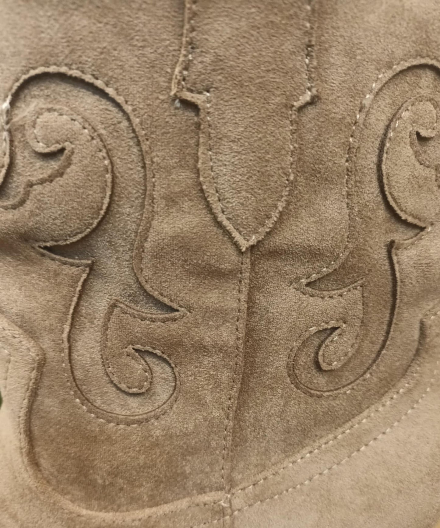 THE 'COLORADO' ULTRA COMFORT WESTERN STYLE EMBELLISHED BOOT IN NEUTRAL TAUPE
