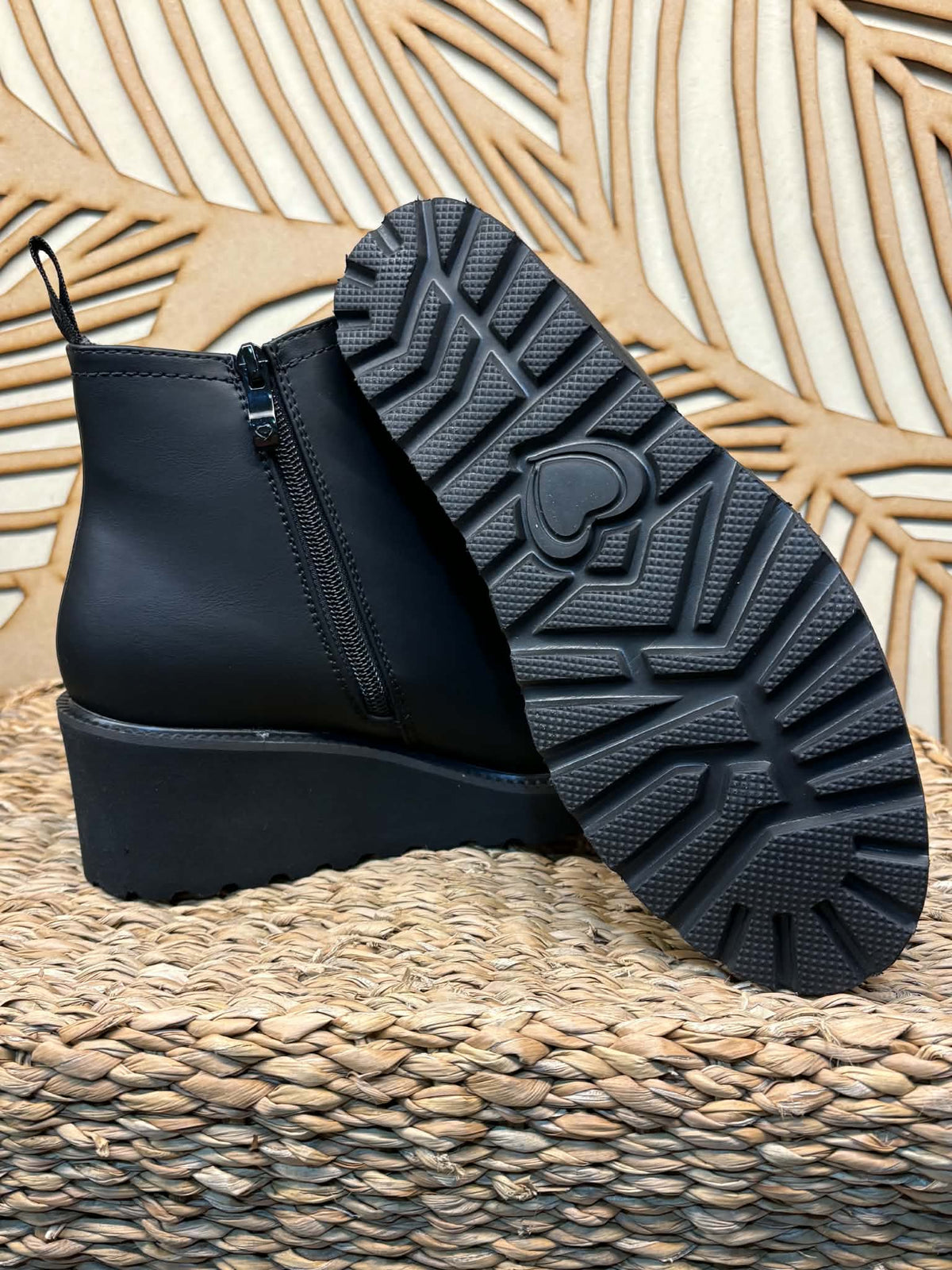 THE 'LUNA' CONTEMPORARY WEDGE PLATFORM CLASSIC BLACK BOOT FROM OUR SUPER COMFORT 'LITESOLES' RANGE