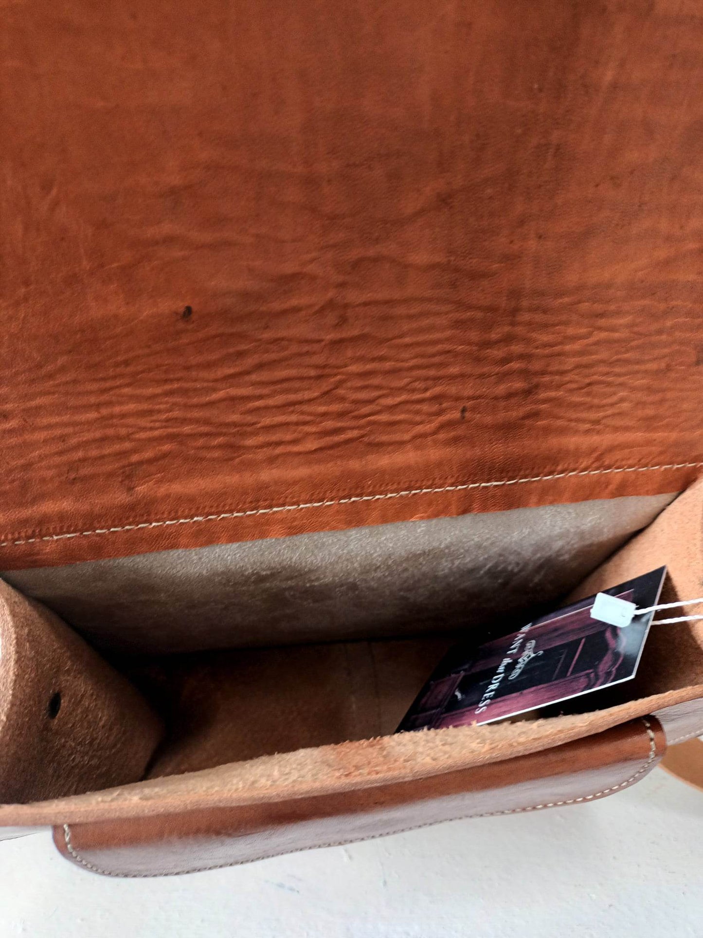 'HESTER' COLECCIÓN MARRAKECH BOLSO ESTILO SATCHEL CON DETALLE HAMZA 100% PIEL HECHO A MANO