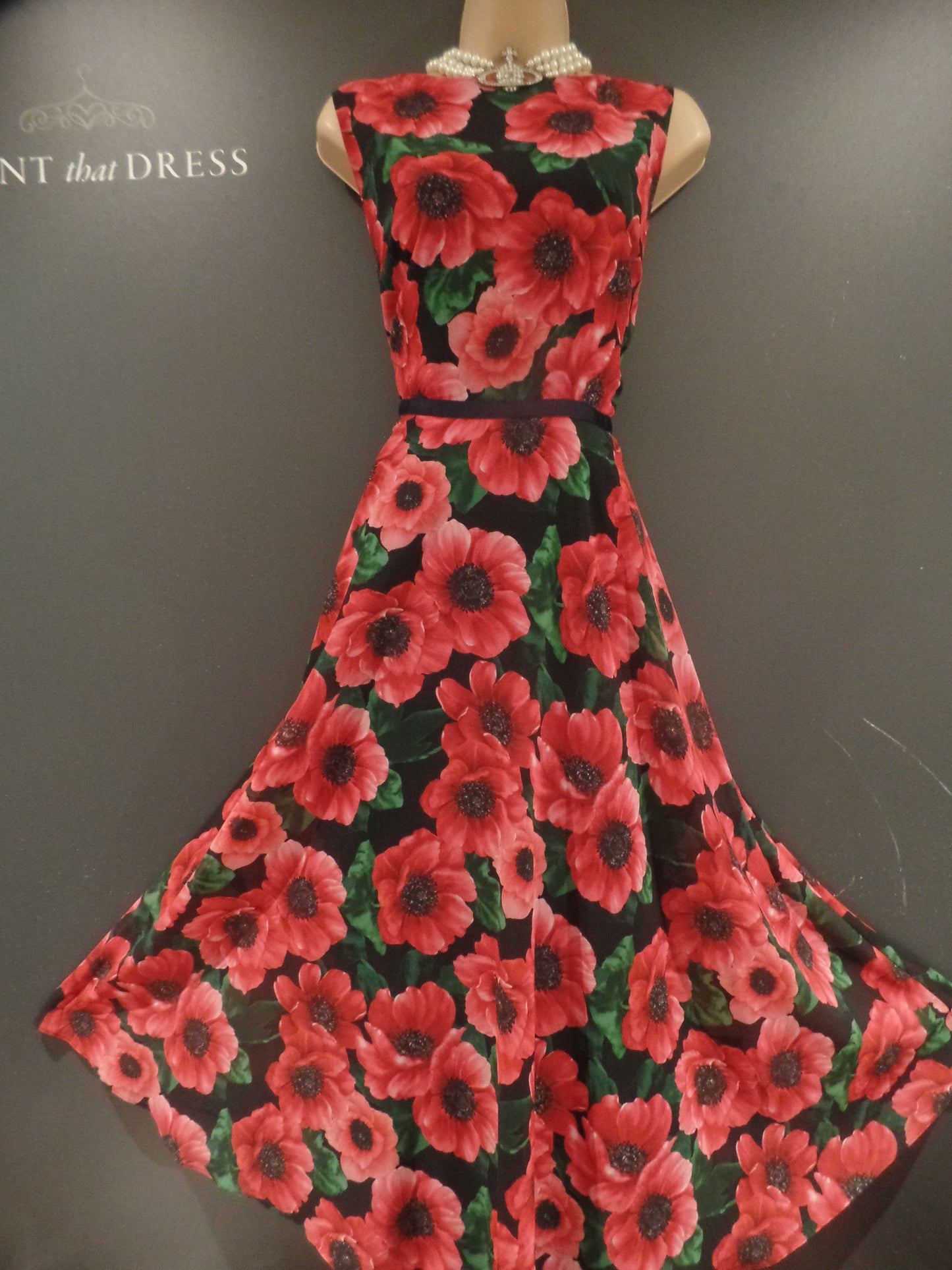 Hobbs Size 14 Vibrant Poppy Print Swishy Chiffon Vintage Style Dress
