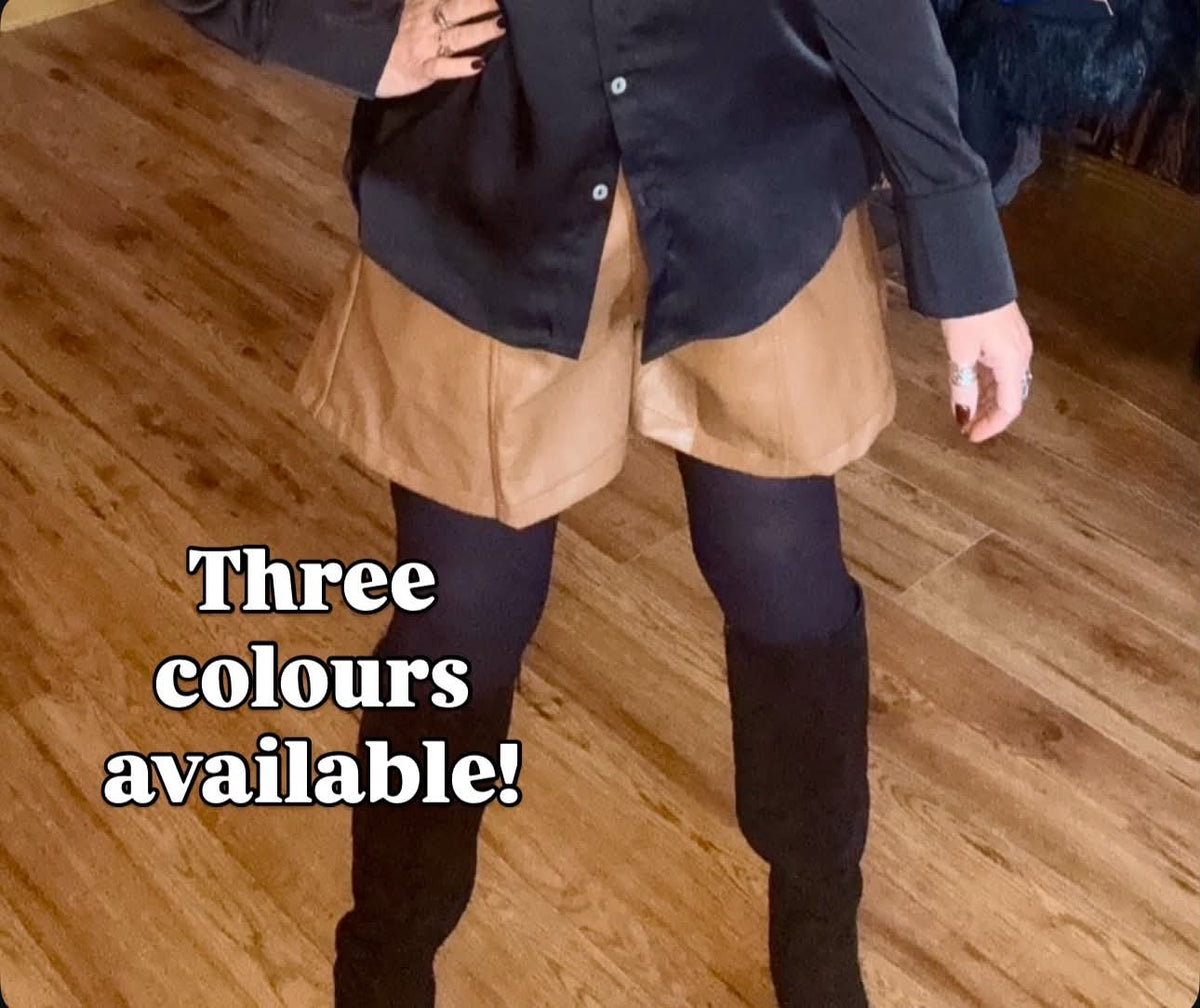 THE 'CLAUDIA' FABULOUSLY FLATTERING GENTLY TAILORED FAUX LEATHER SHORTS IN BLACK, TAN OR BURGUNDY
