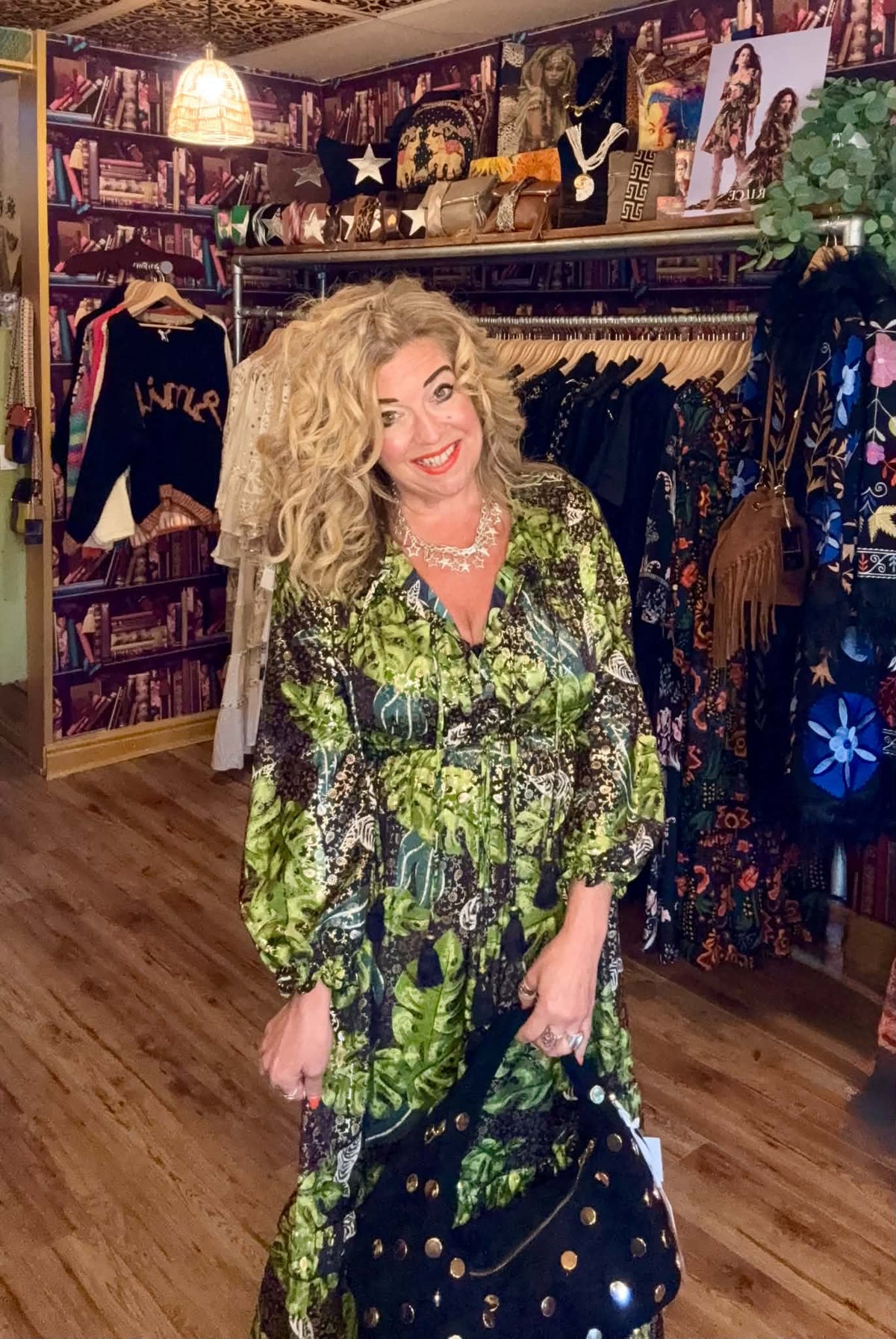 THE 'BOHEMIAN QUEEN' BREATHTAKING RICH GREEN AND GOLD FRILL DETAIL DRESS