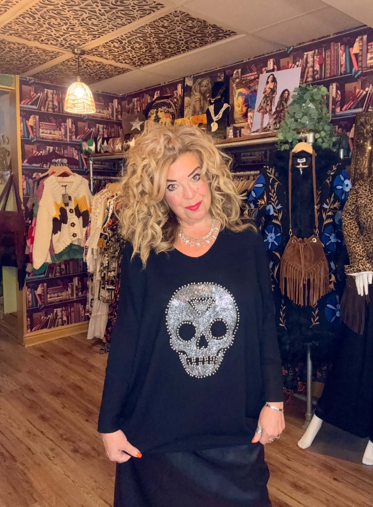 THE 'GOTHIKA' FABULOUS STUDDED & DIAMANTE SKULL DETAIL EXQUISITE FINE KNIT BATWING JUMPER