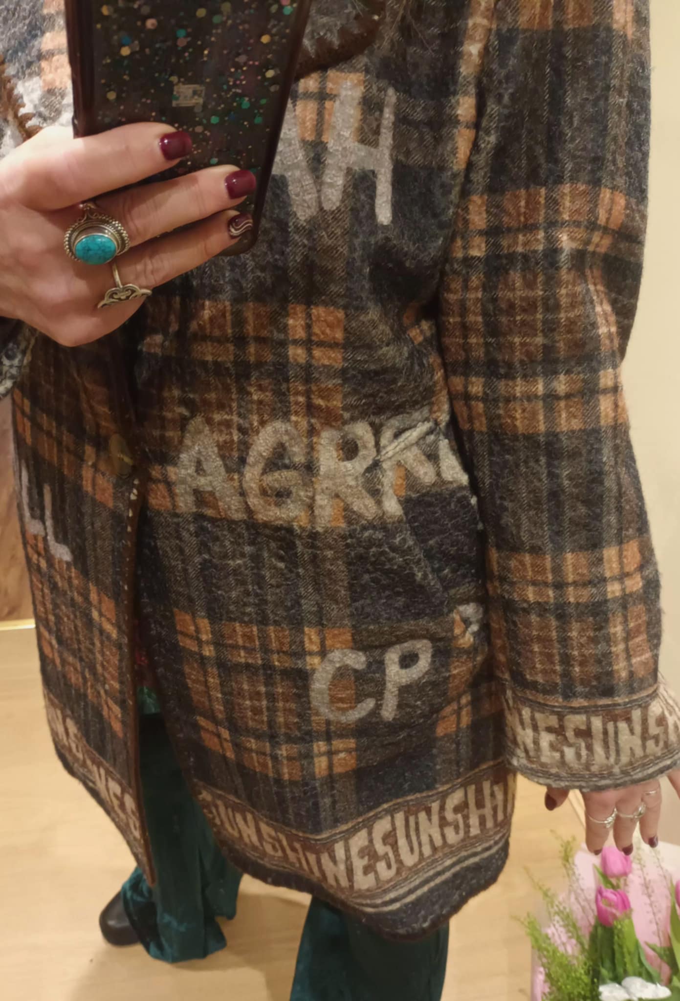 THE 'URBAN GRAFFITI' BEAUTIFUL TARTAN STATEMENT BLANKET COAT WITH STRIKING BACK DETAIL