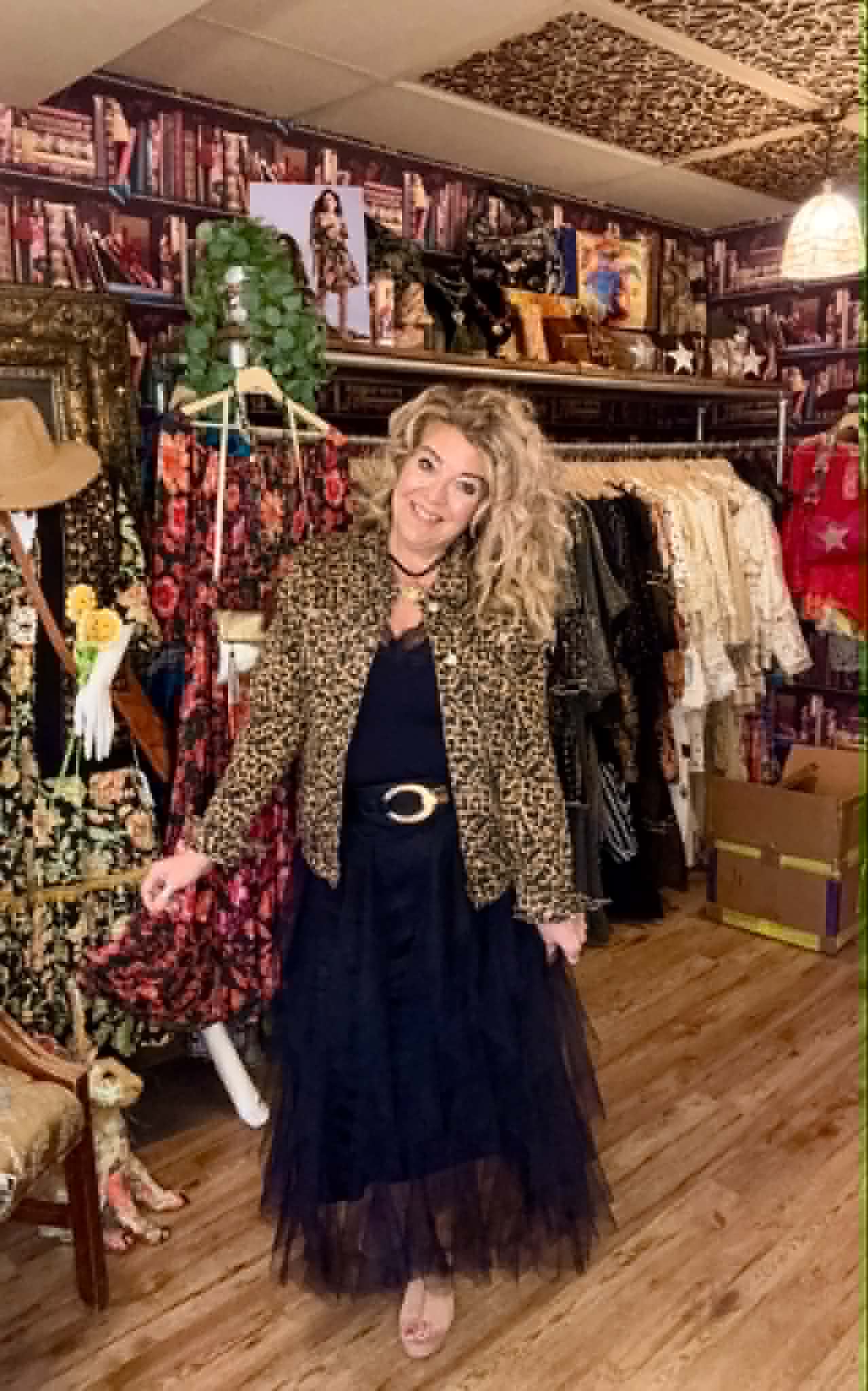 THE 'LUNA' SUPER SOFT LEOPARD PRINT STRETCH DENIM JACKET FLATTERING FEMALE FIT