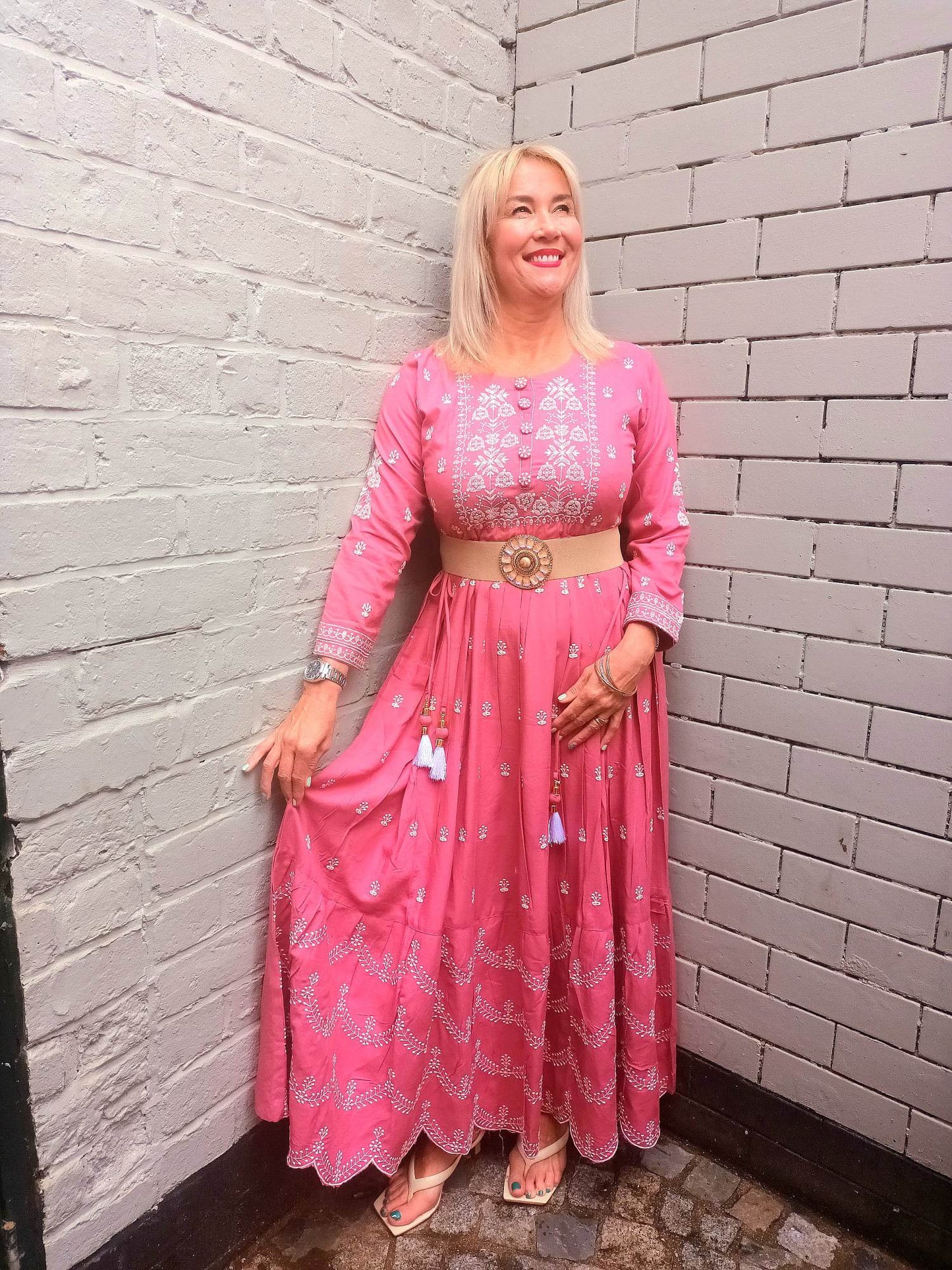 'JEMIMA' BEAUTIFUL ANTIQUE ROSE RICHLY EMBROIDERED SCALLOPED HEM DRESS