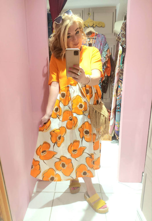 'HAZY DAISY' BEAUTIFUL TANGERINE DAISY/POPPY PRINT DAY DRESS IN 100% COTTON