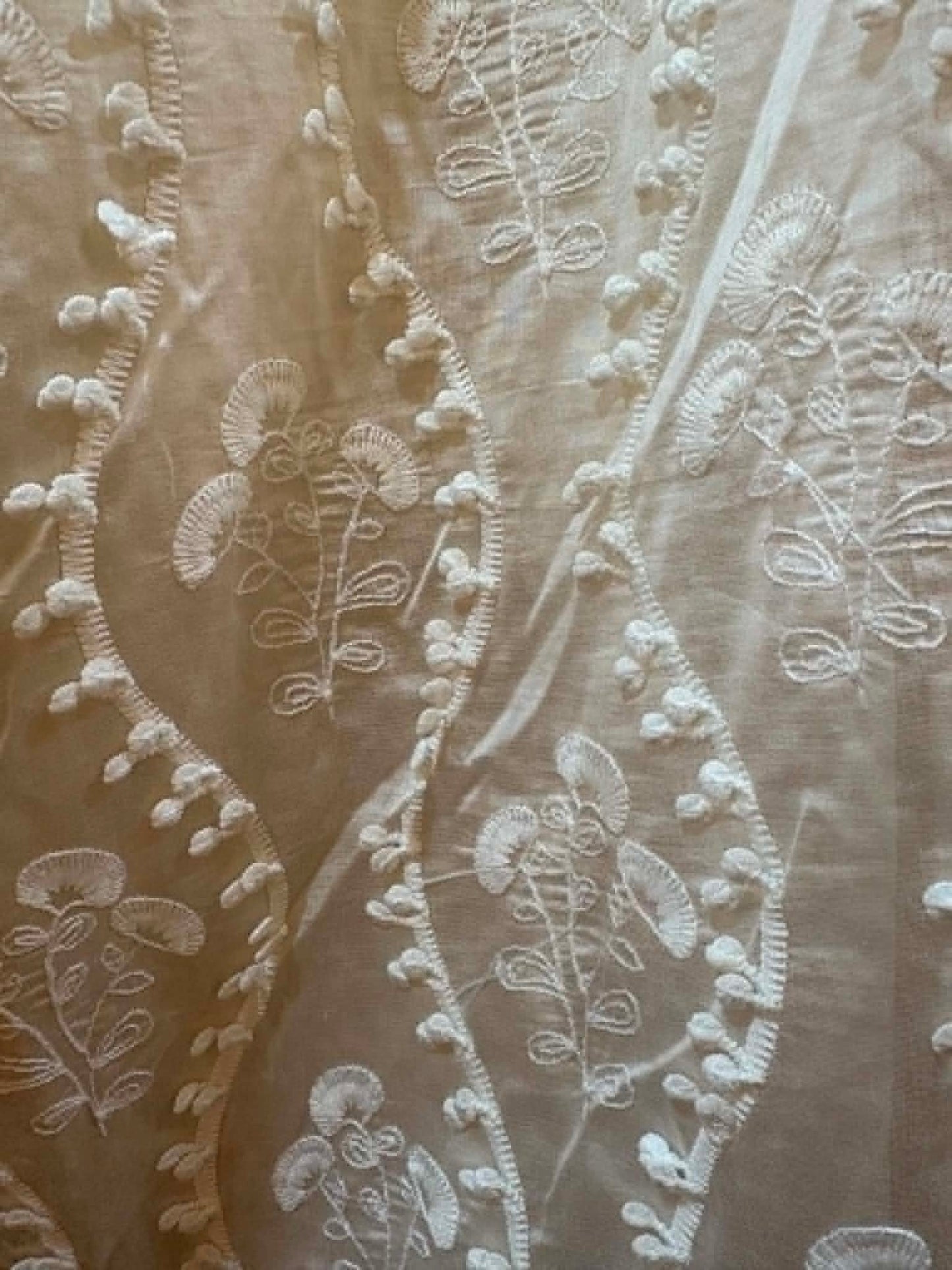 THE 'VICTORIANA' BEAUTIFUL BOHEMIAN VINTAGE STYLE EMBELLISHED FRILL CUFFED BLOUSE IN ANTIQUE CREAM