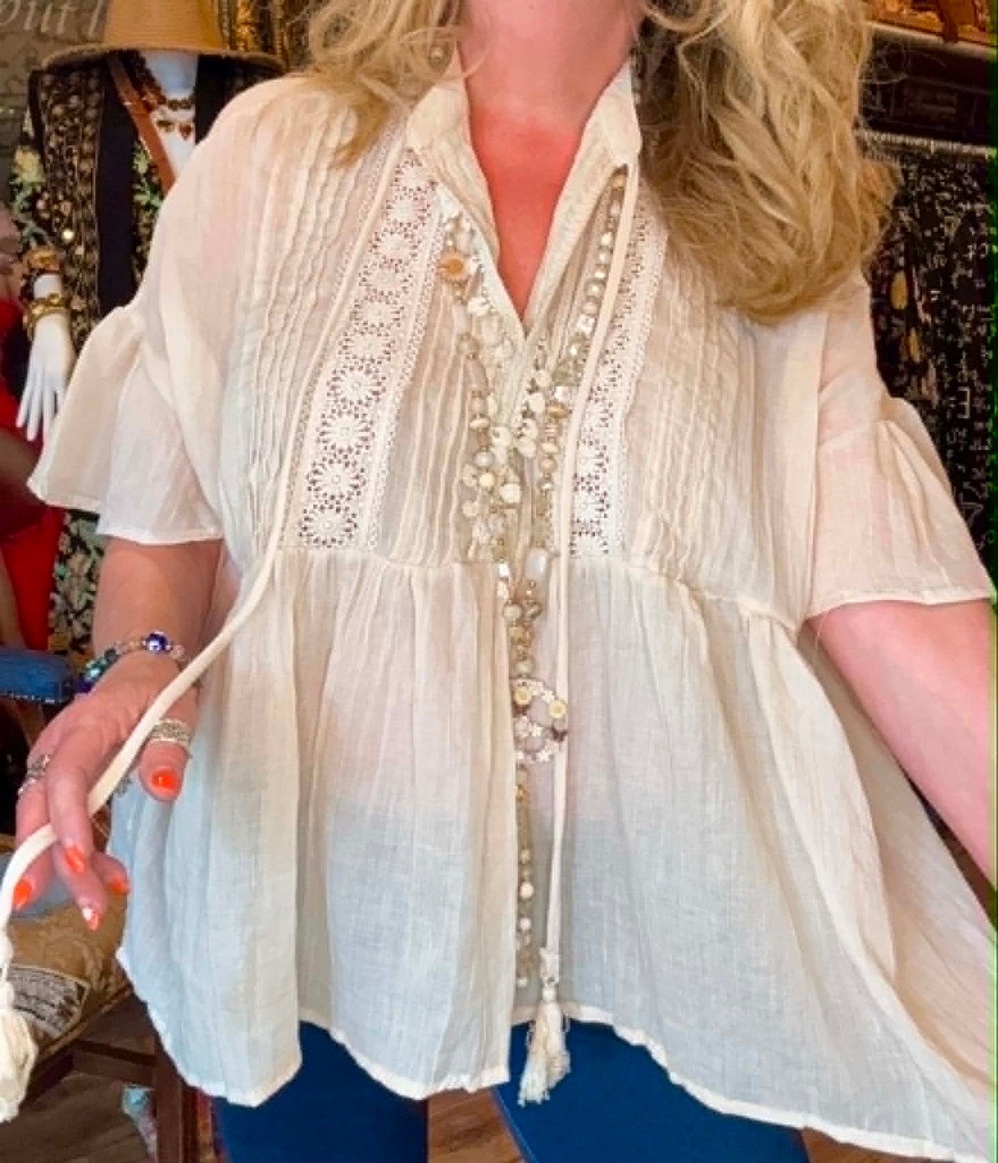 THE 'MARTHA' BEAUTIFUL VINTAGE 70'S FOLK STYLE PINTUCK AND LACE TASSEL DETAIL SMOCK TOP