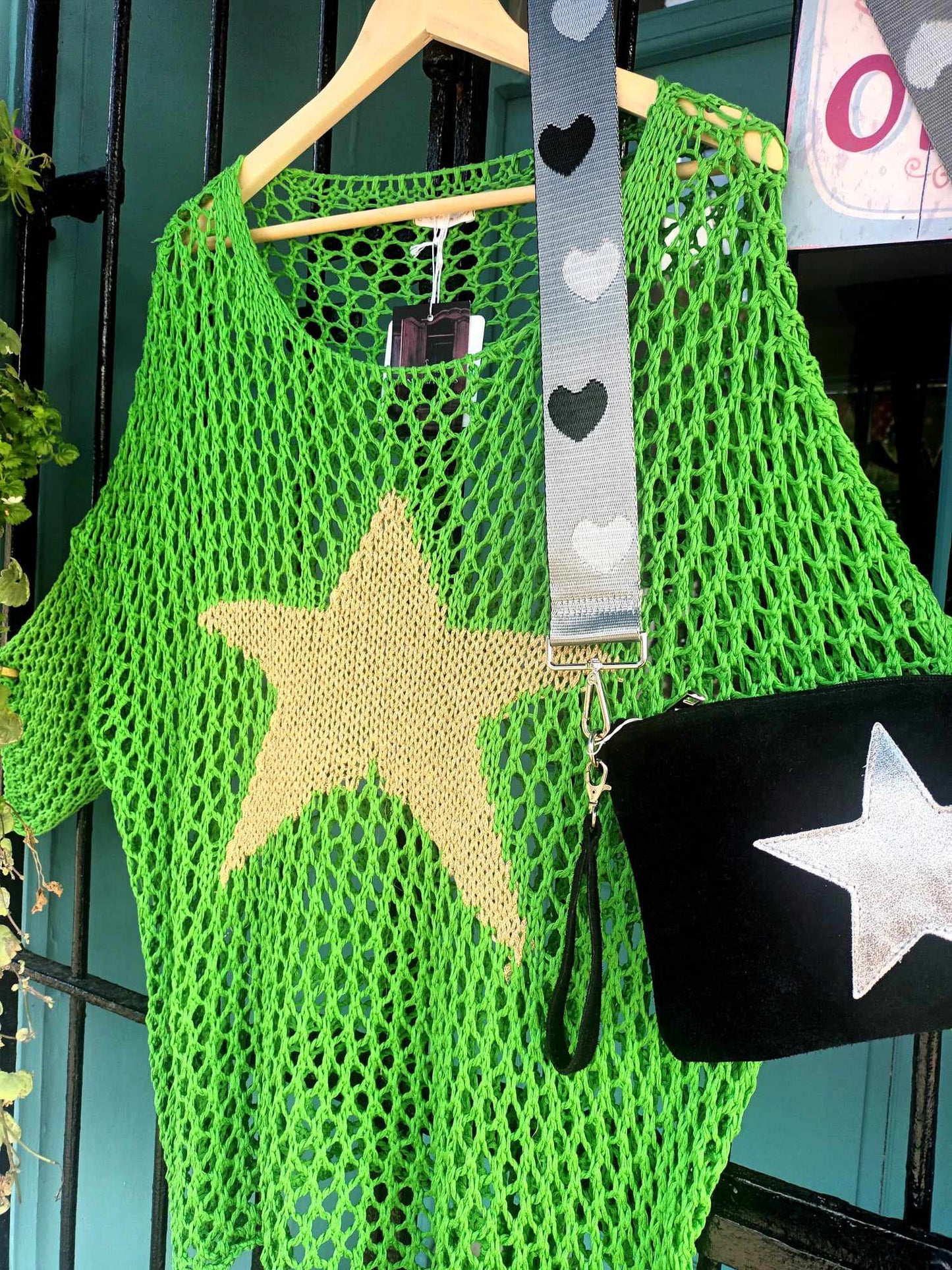 'STARMAN' OVERSIZED CROCHET KNIT JUMPER WITH STAR MOTIF APPLE GREEN