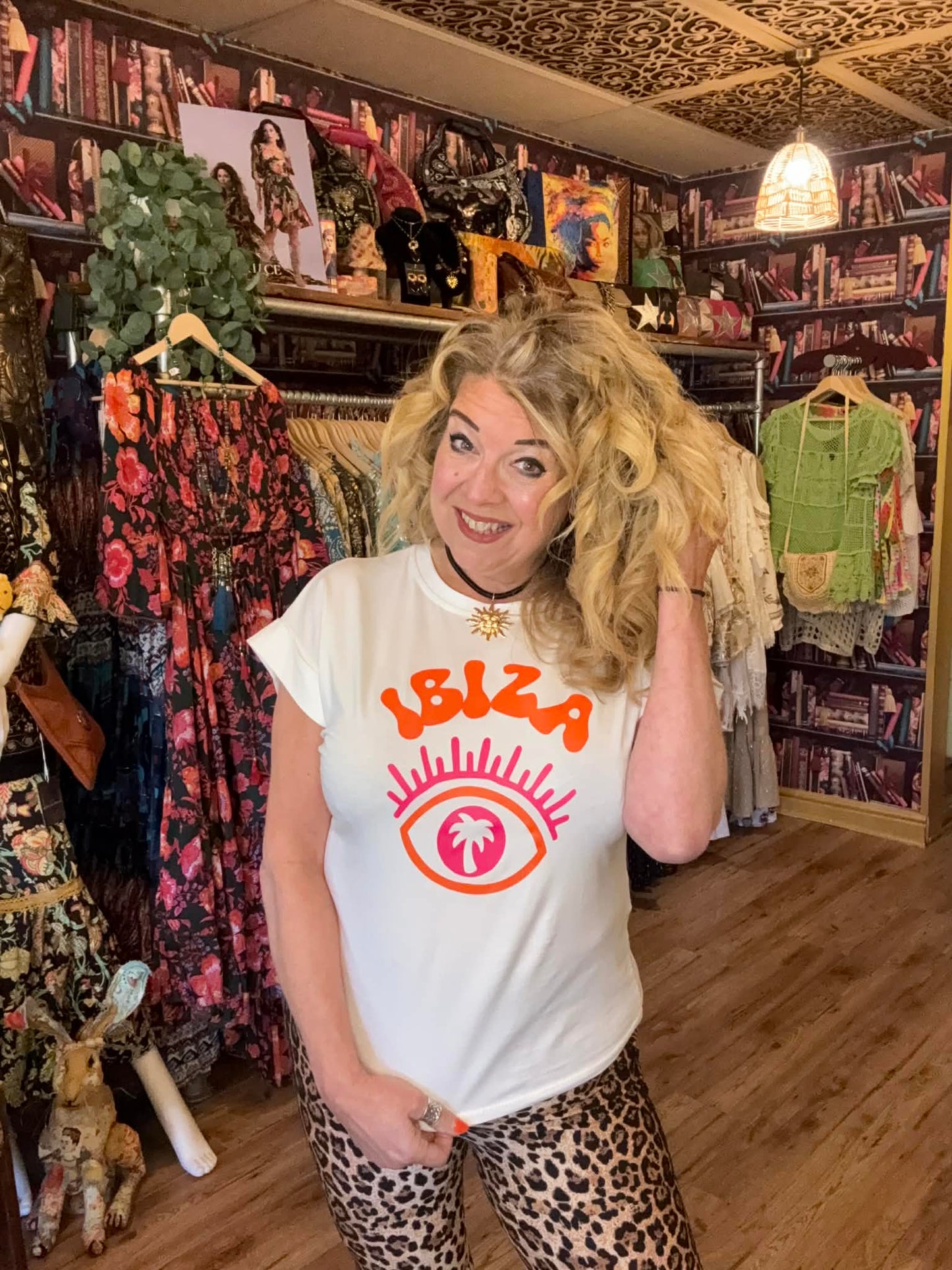 THE 'IBIZA' MYSTIC EYE PRINT CLASSIC CUFF SLEEVED T SHIRT IN WHITE OR GREY