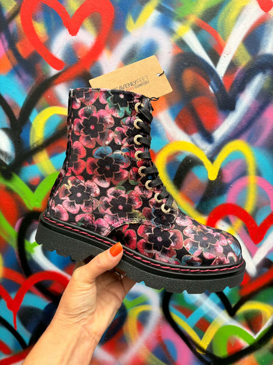 THE 'PANSY' STUNNING MULTI PANSY PATTERN LACE UP SUPER COMFORT LACE UP/ZIP BOOTS VEGAN FRIENDLY