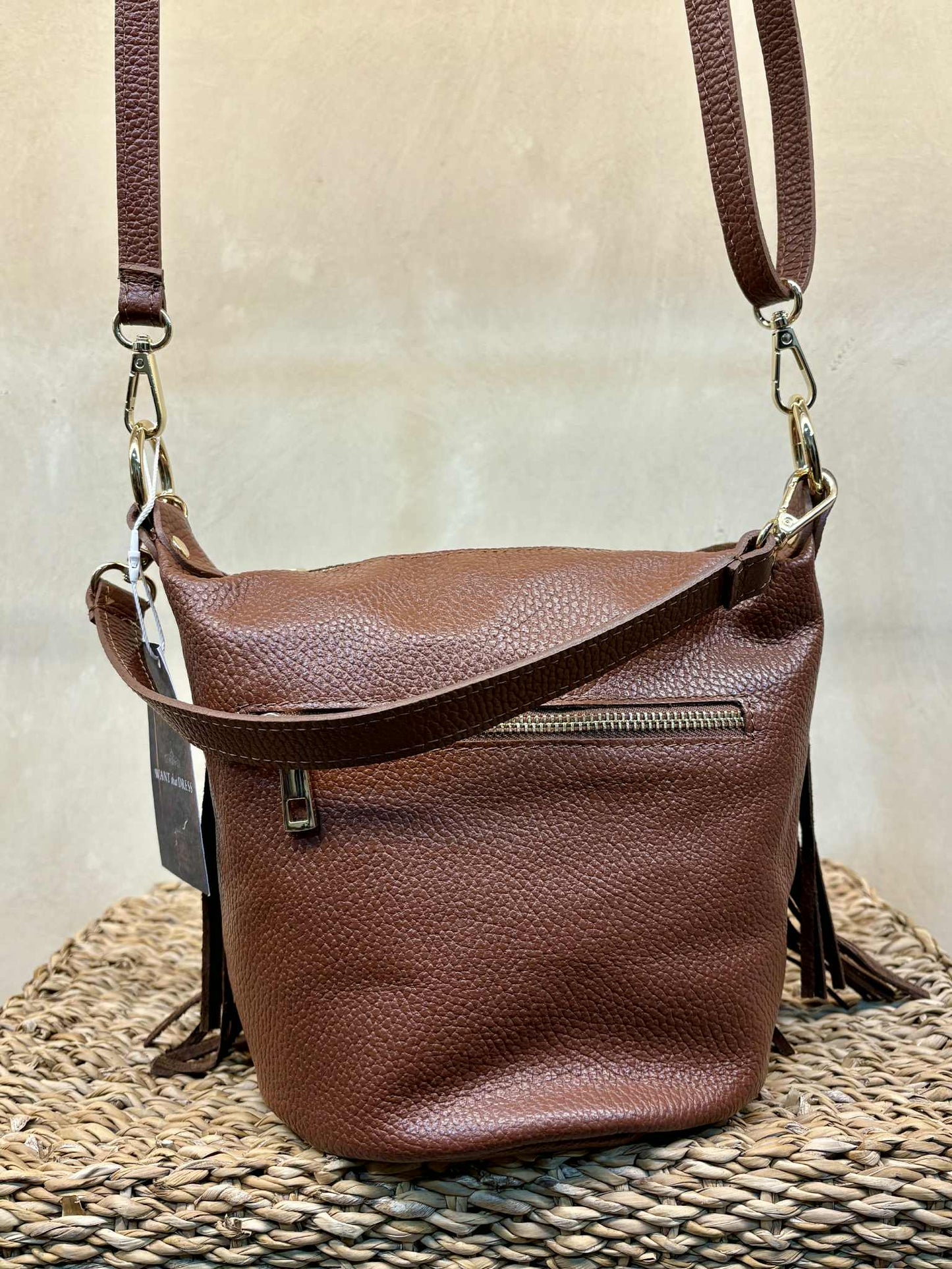 THE 'MILEY' STUNNING ITALIAN LEATHER FRINGED TWO WAY BAG WITH POCKETS