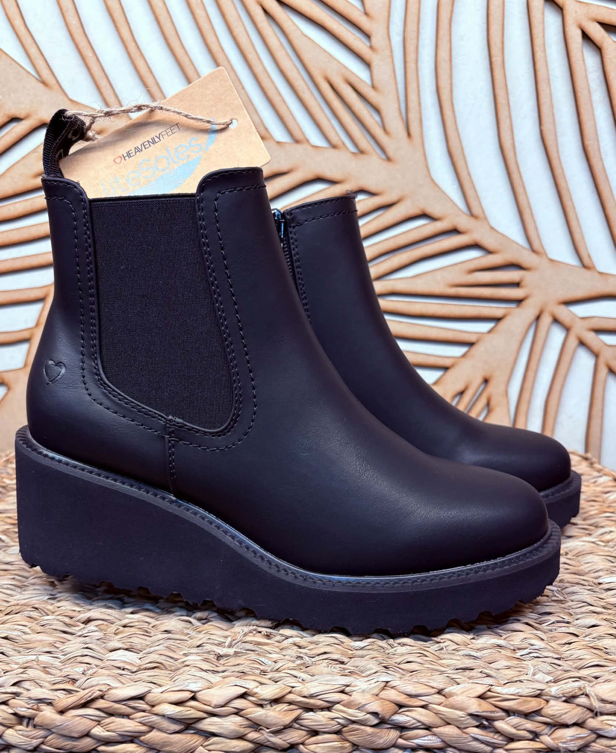 THE 'LUNA' CONTEMPORARY WEDGE PLATFORM CLASSIC BLACK BOOT FROM OUR SUPER COMFORT 'LITESOLES' RANGE