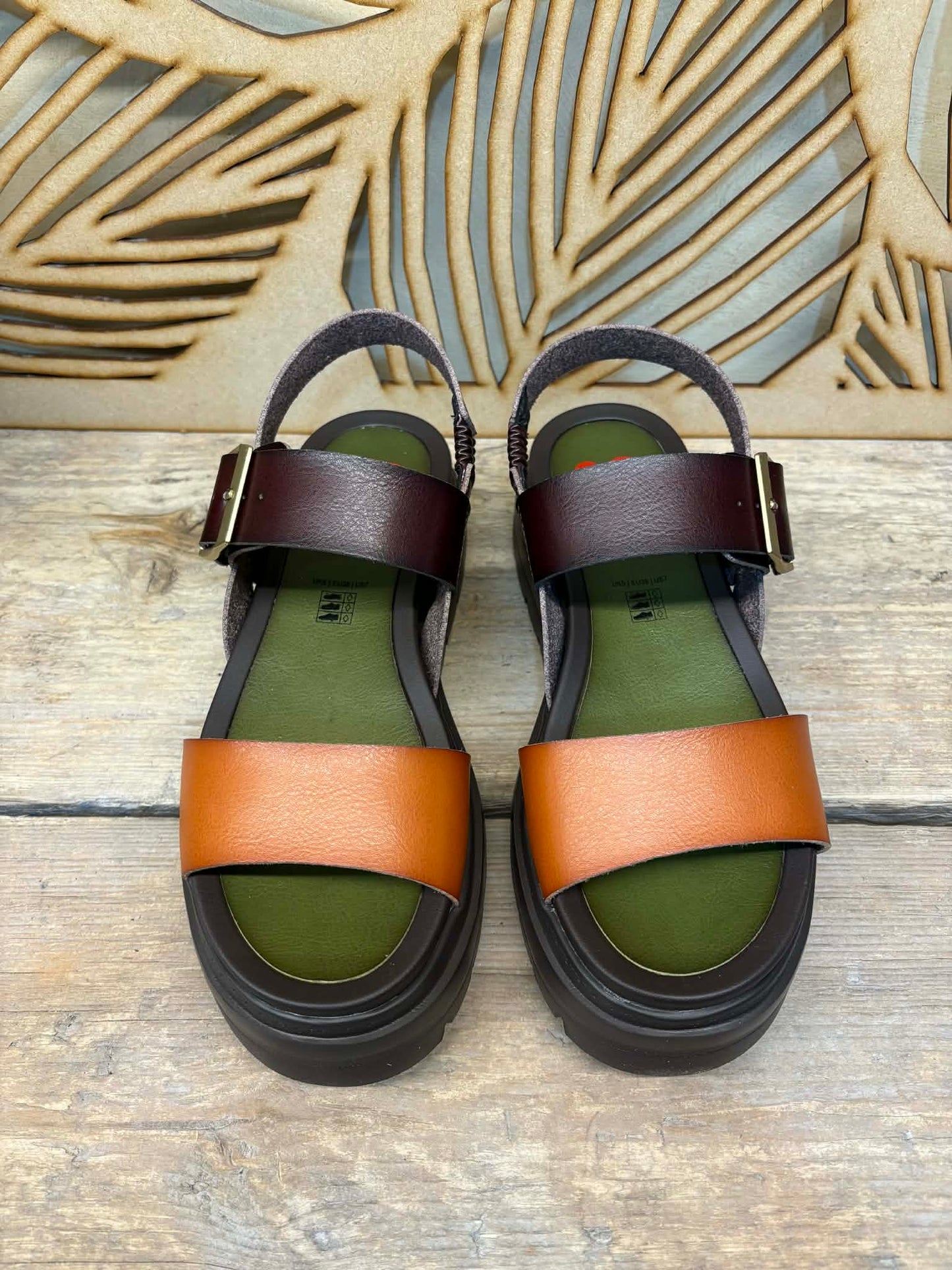 THE 'ROMA' TAN AND CHOCOLATE MODERN URBAN CHUNKY BUCKLE DETAIL SANDAL