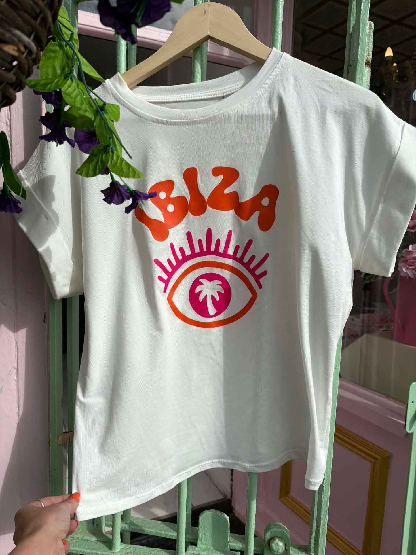 THE 'IBIZA' MYSTIC EYE PRINT CLASSIC CUFF SLEEVED T SHIRT IN WHITE OR GREY