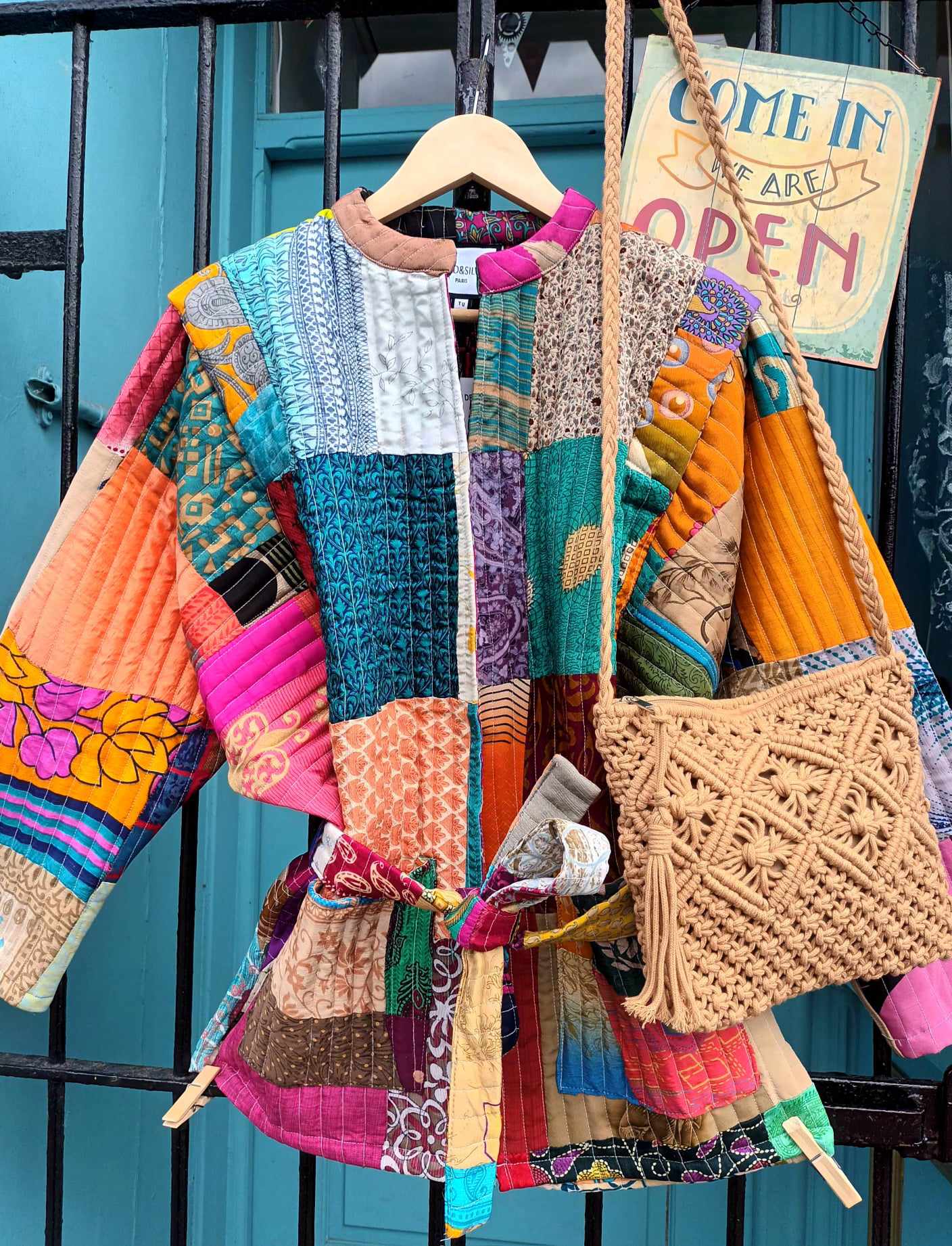 THE 'SASKIA' STUNNING PARISIAN DESIGNER 70'S STYLE QUILTED PATCHWORK KIMONO JACKET