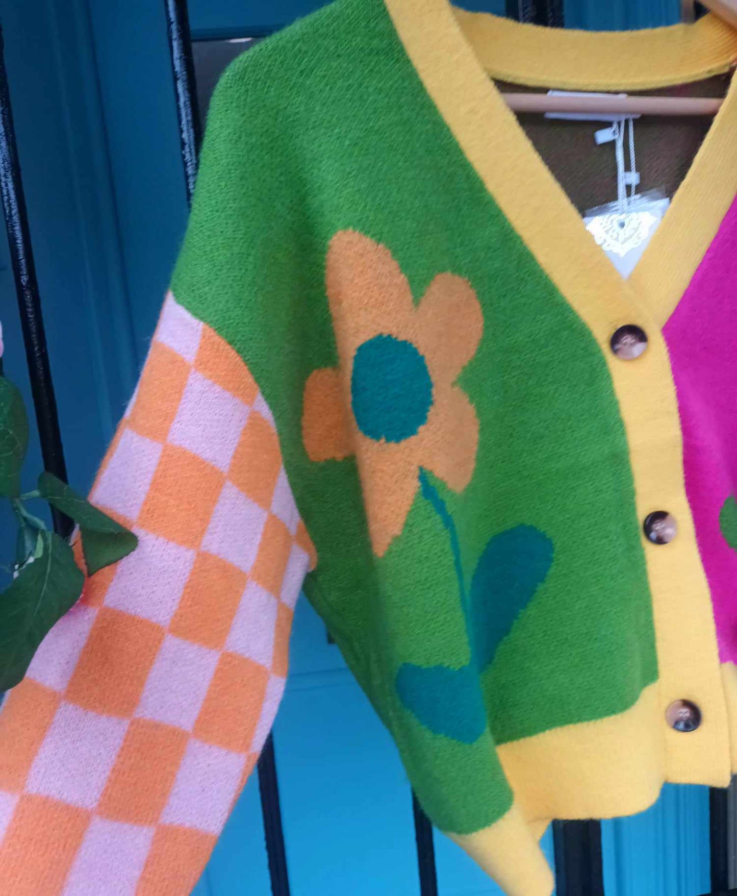 'MERILEE' BRIGHT & BEAUTIFUL RAINBOW COLOURS RETRO DAISY AND CHECK BUTTON FRONT CARDIGAN