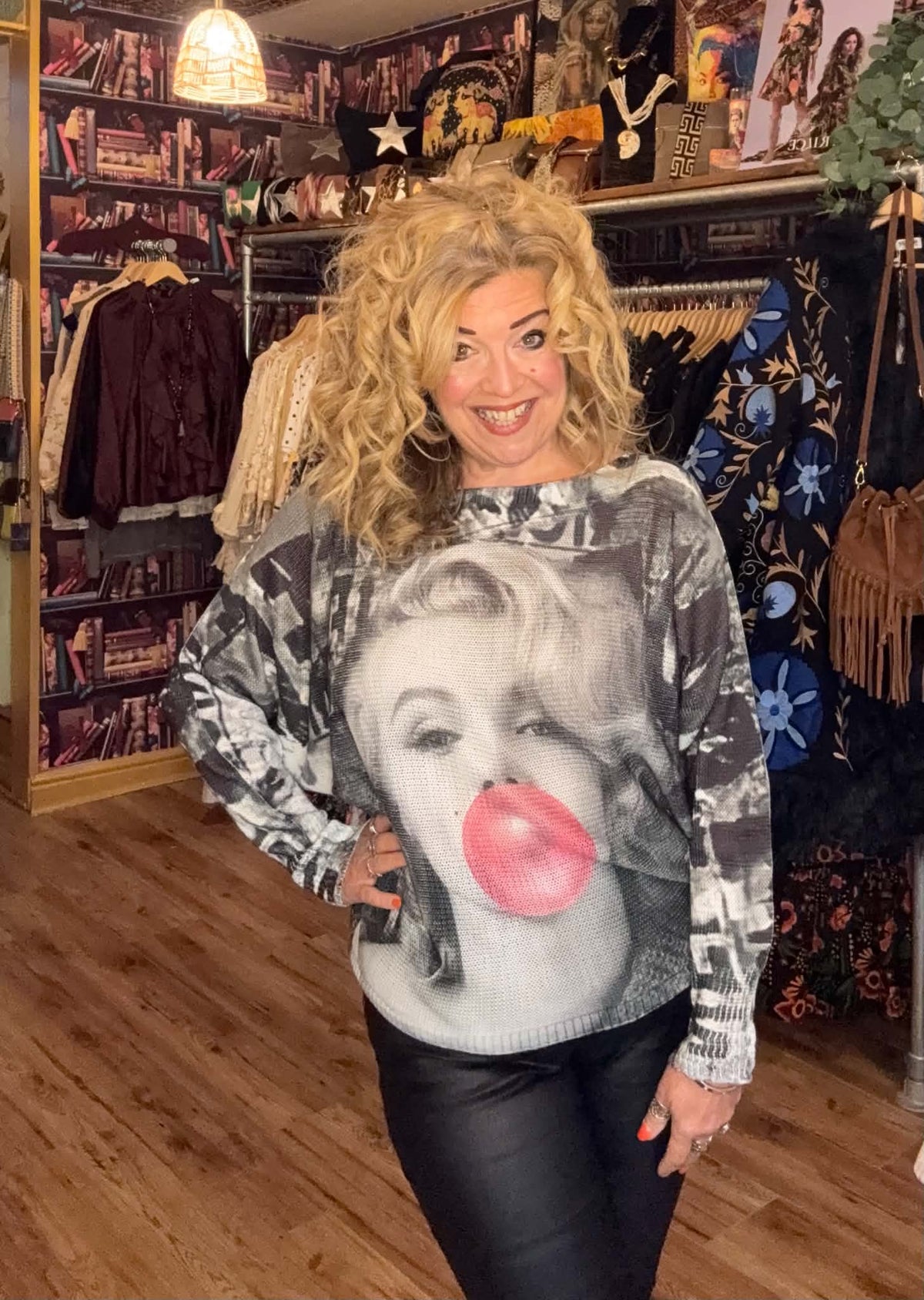 THE 'BOMBSHELL' FABULOUS MARILYN MONROE PRINTED LIGHTWEIGHT RELAXED KNIT