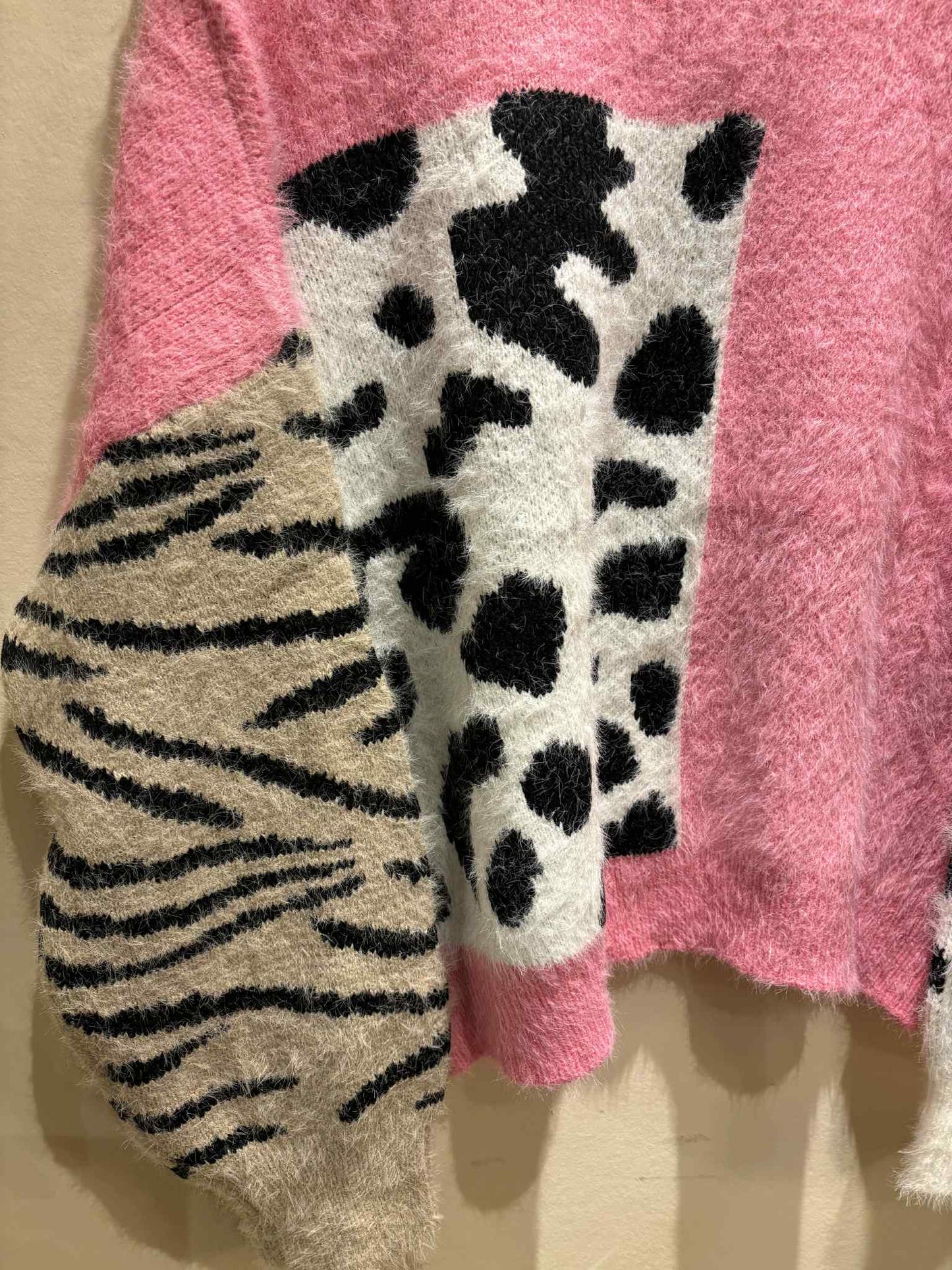 THE 'HOTCHPOTCH LEOPARD' COSY FEEL FLUFFY KNIT IN PINK OR ORANGE