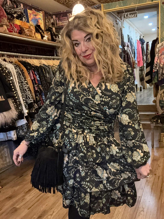 THE 'CLARABELLE' BEAUTIFULLY FLATTERING HOURGLASS DRESS IN A RICH FLORAL PRINT FROM OUR EXCLUSIVE SPANISH COLLECTION