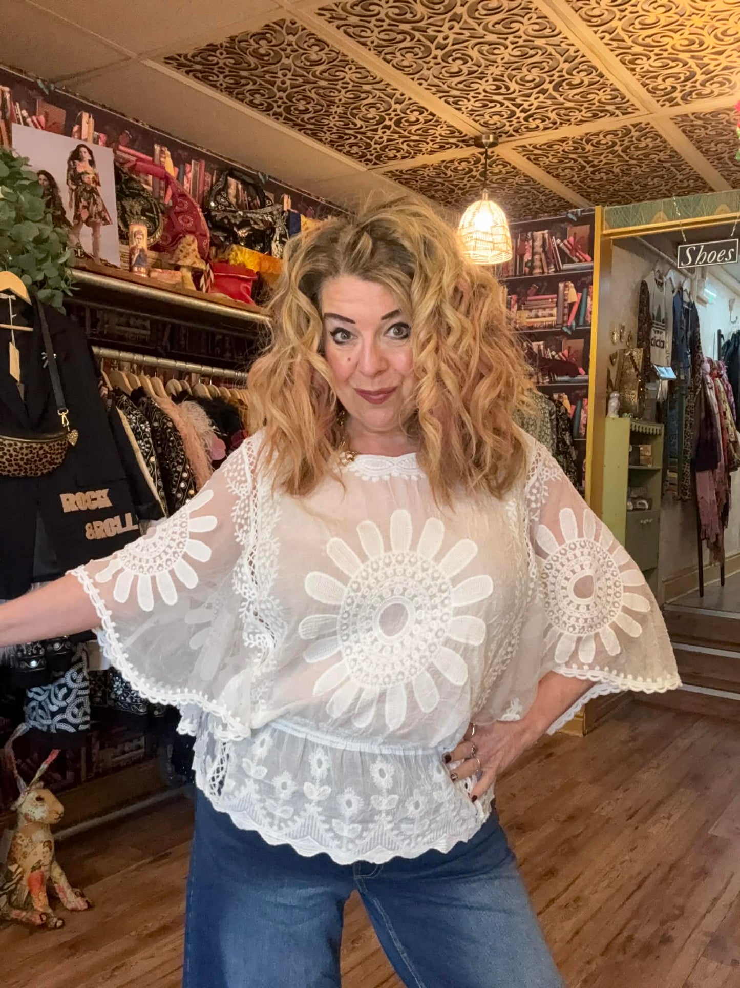 THE 'WOODSTOCK' SNOWY WHITE 70'S STYLE ANGEL SLEEVE EMBROIDERED SHEER SLEEVE TOP