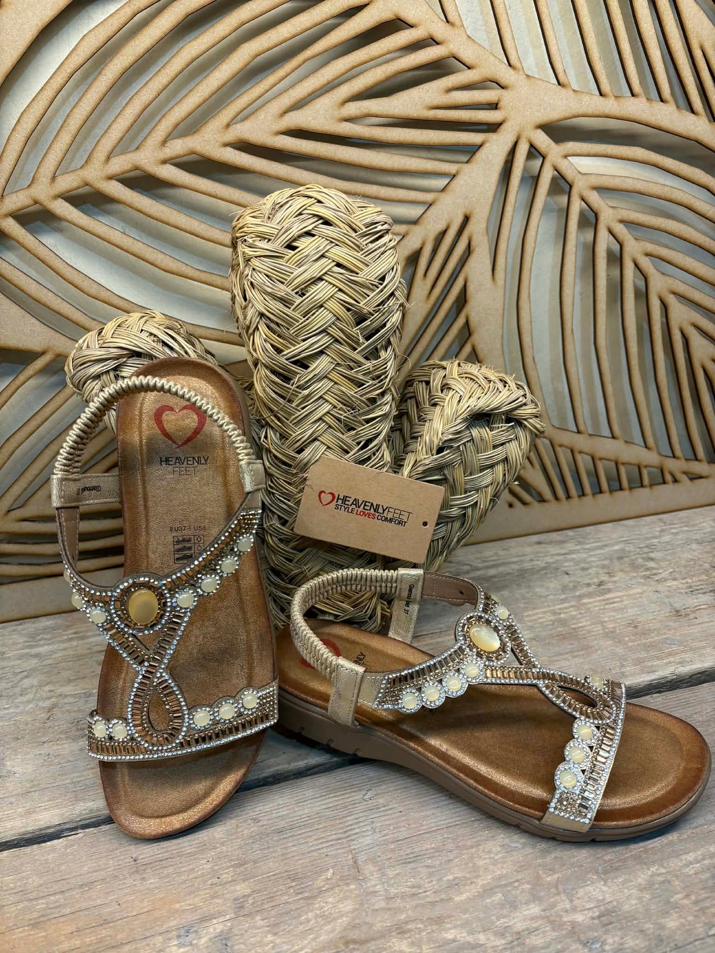 THE 'GOA' STUNNING JEWEL EMBELLISHED SUPER COMFORT CUSHION SOLE T BAR SANDAL