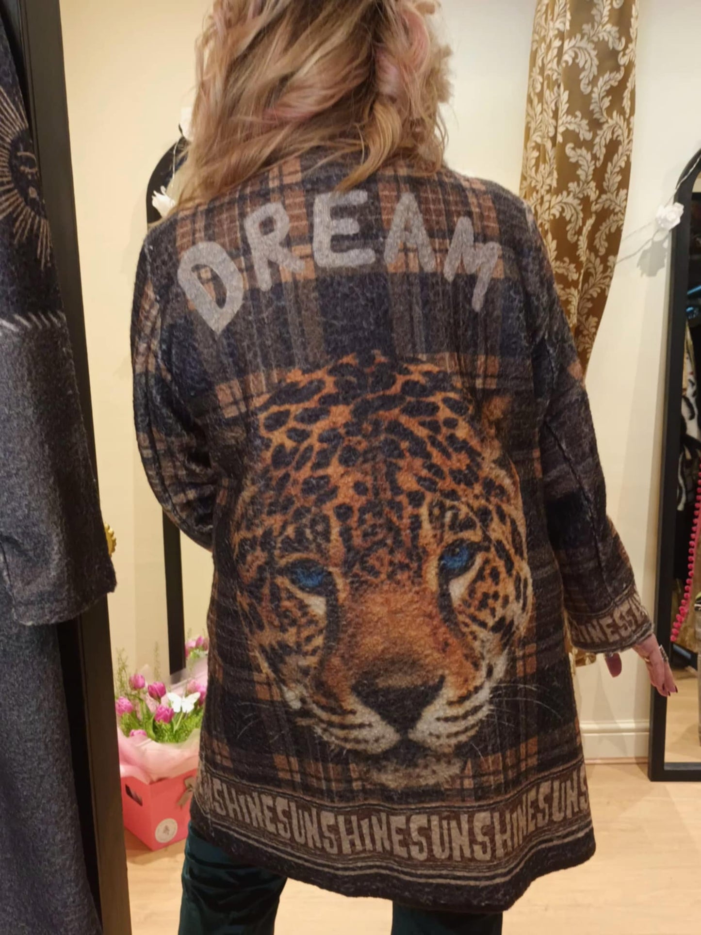 THE 'URBAN GRAFFITI' BEAUTIFUL TARTAN STATEMENT BLANKET COAT WITH STRIKING BACK DETAIL