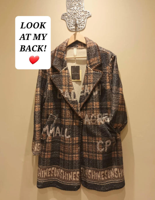 THE 'URBAN GRAFFITI' BEAUTIFUL TARTAN STATEMENT BLANKET COAT WITH STRIKING BACK DETAIL
