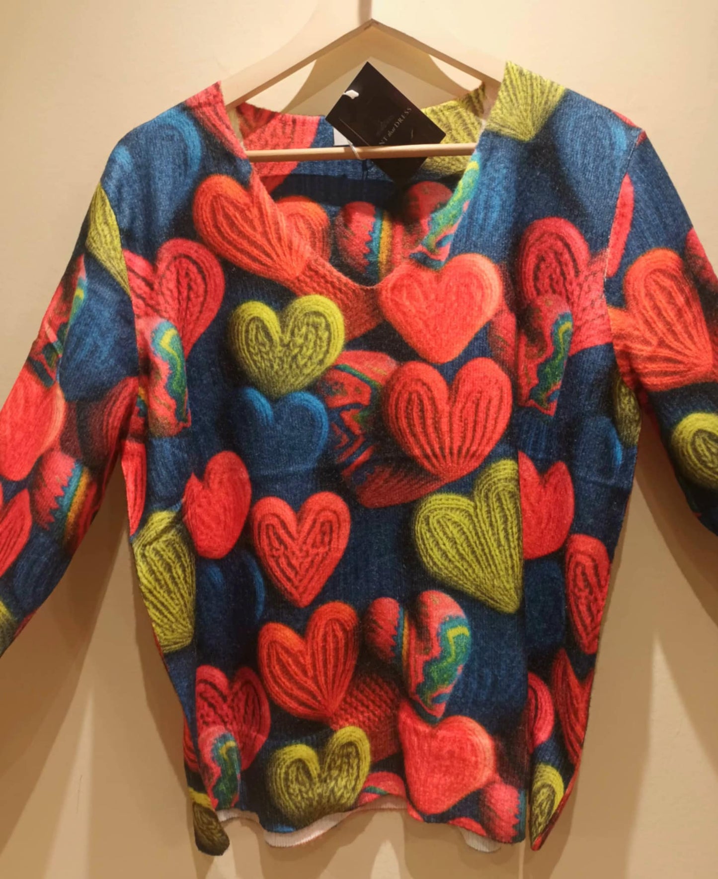 THE 'RAINBOW HEARTS' SUPER SOFT LIGHTWEIGHT V NECK JUMPER
