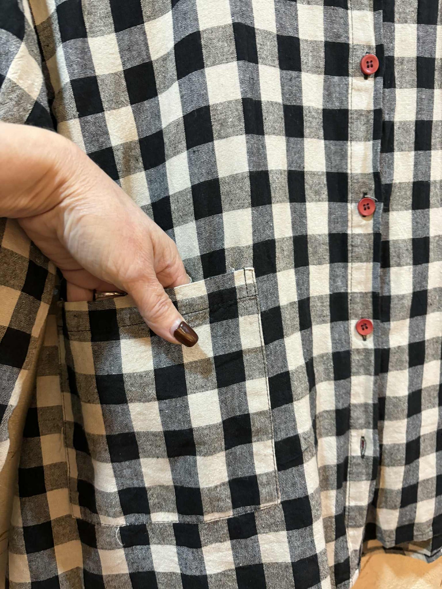 THE 'GILLY' TIMELESS AND CLASSIC GINGHAM BUTTON BACK DETAIL SHIRT/JACKET MATCHING TROUSERS AVAILABLE