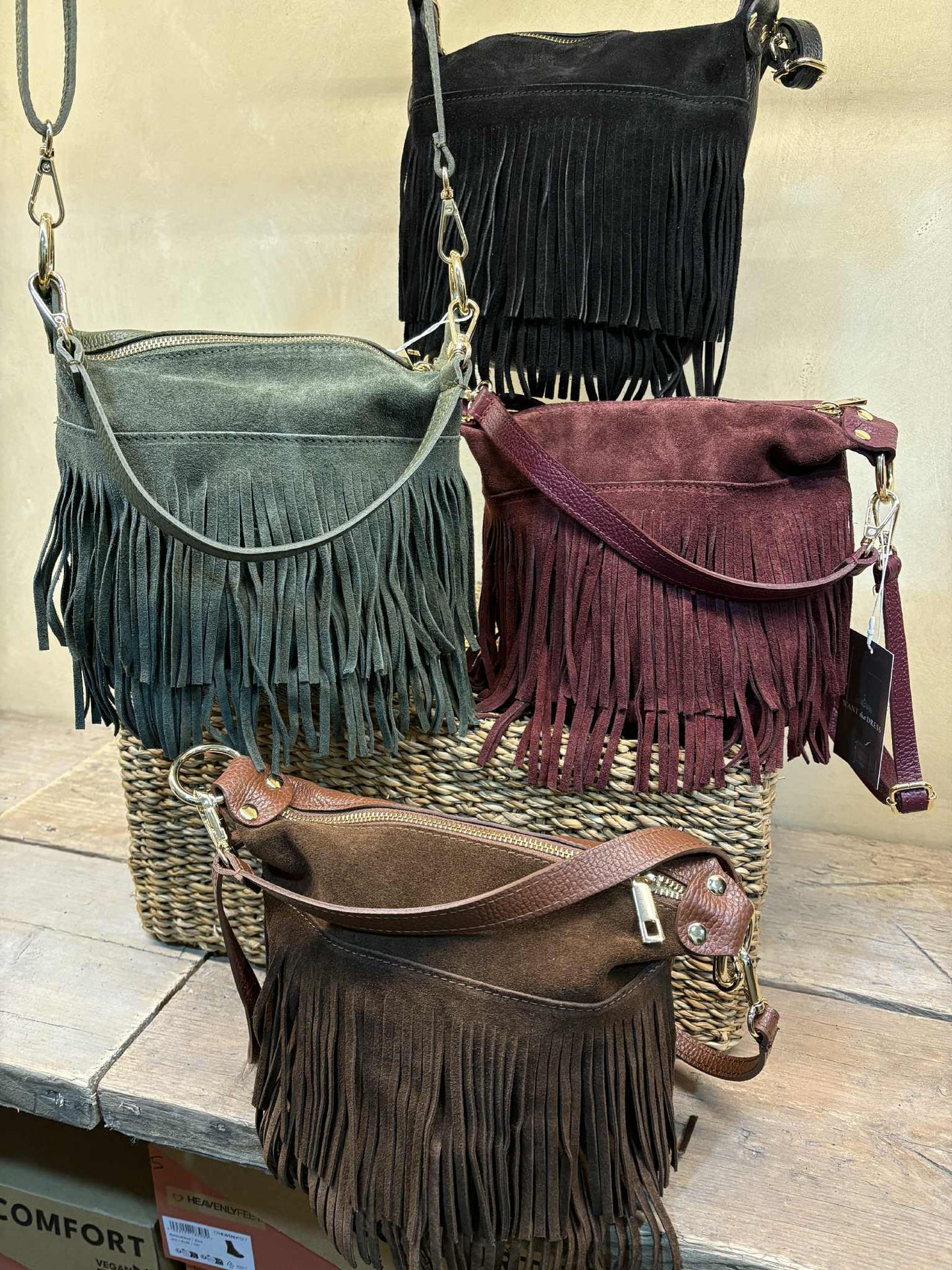 THE 'MILEY' STUNNING ITALIAN LEATHER FRINGED TWO WAY BAG WITH POCKETS
