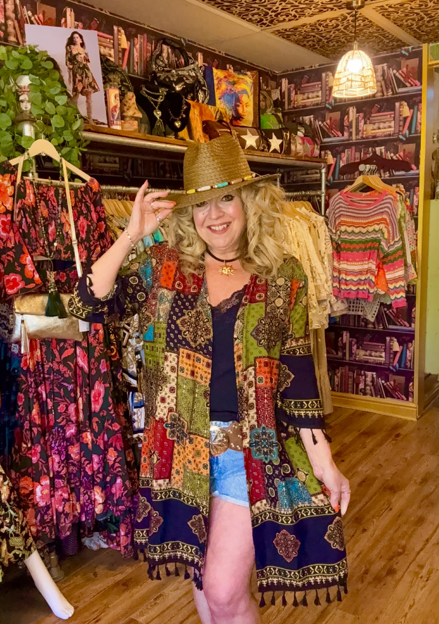 THE 'BOHO TRAVELLER' STUNNING ETHNIC PATCHWORK PRINT LIGHTWEIGHT KAFTAN STYLE JACKET/COVER UP