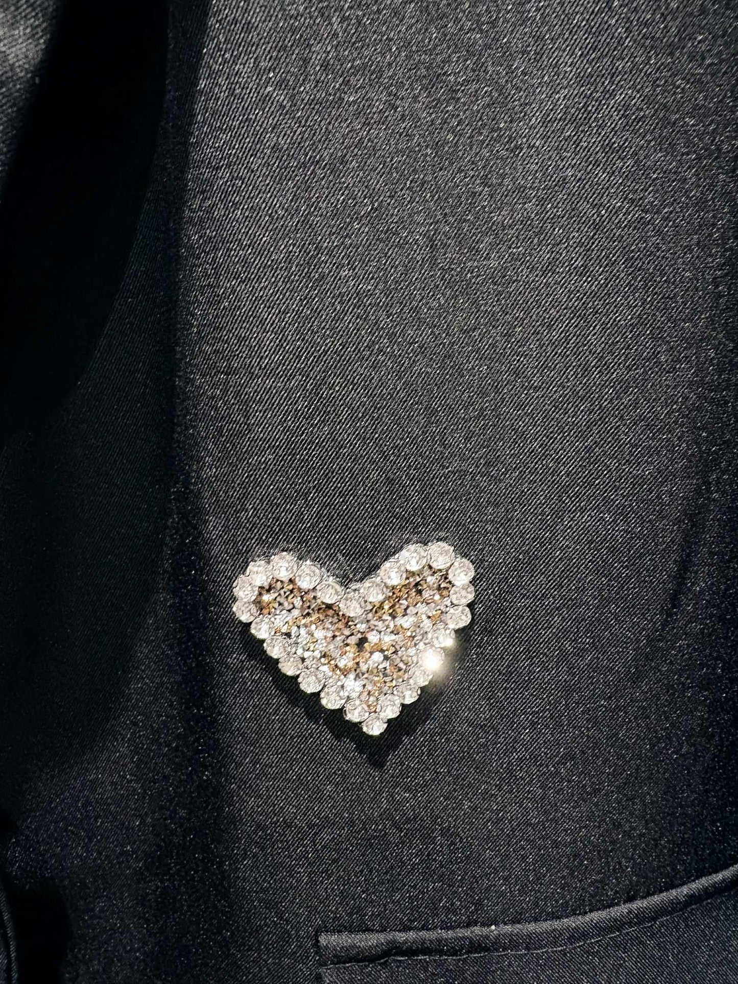 THE 'ROCK AND ROLL' CLASSIC BLACK EMBELLISHED BLAZER FEATURING BOLD ROCK STAR MOTIFS