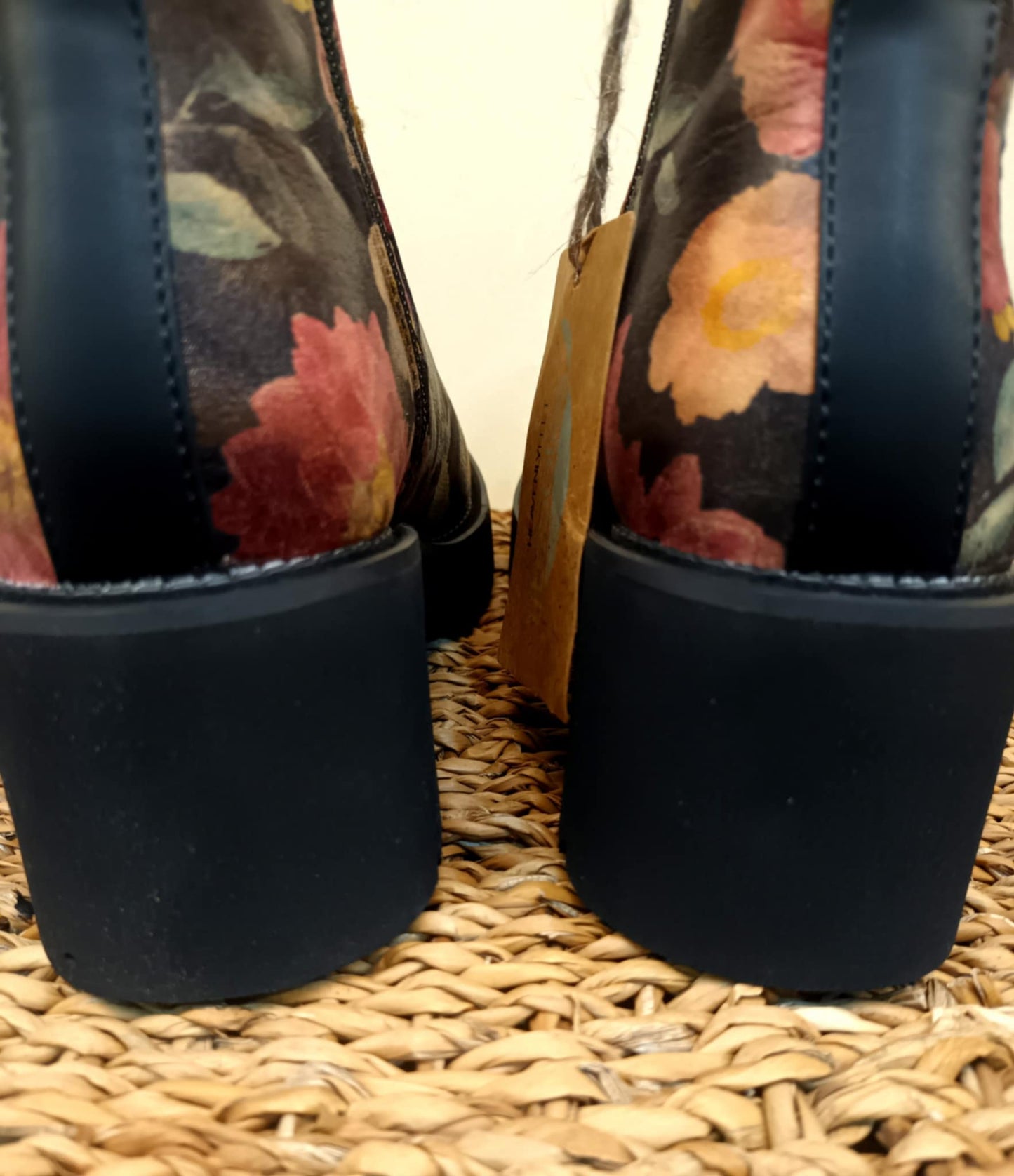 THE 'DAHLIA' STUNNING FLORAL CHUNKY SOLE SUPER LIGHTWEIGHT COMFORT BOOT FROM OUR 'LITE SOLES' RANGE