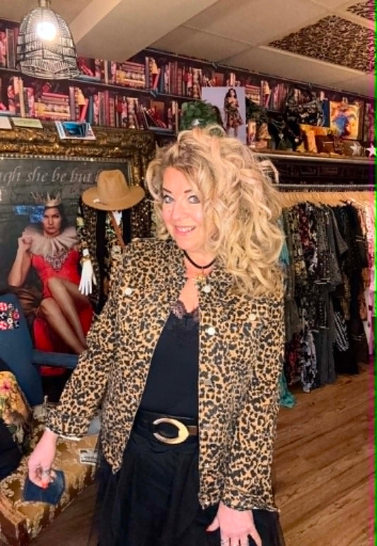 THE 'LUNA' SUPER SOFT LEOPARD PRINT STRETCH DENIM JACKET FLATTERING FEMALE FIT
