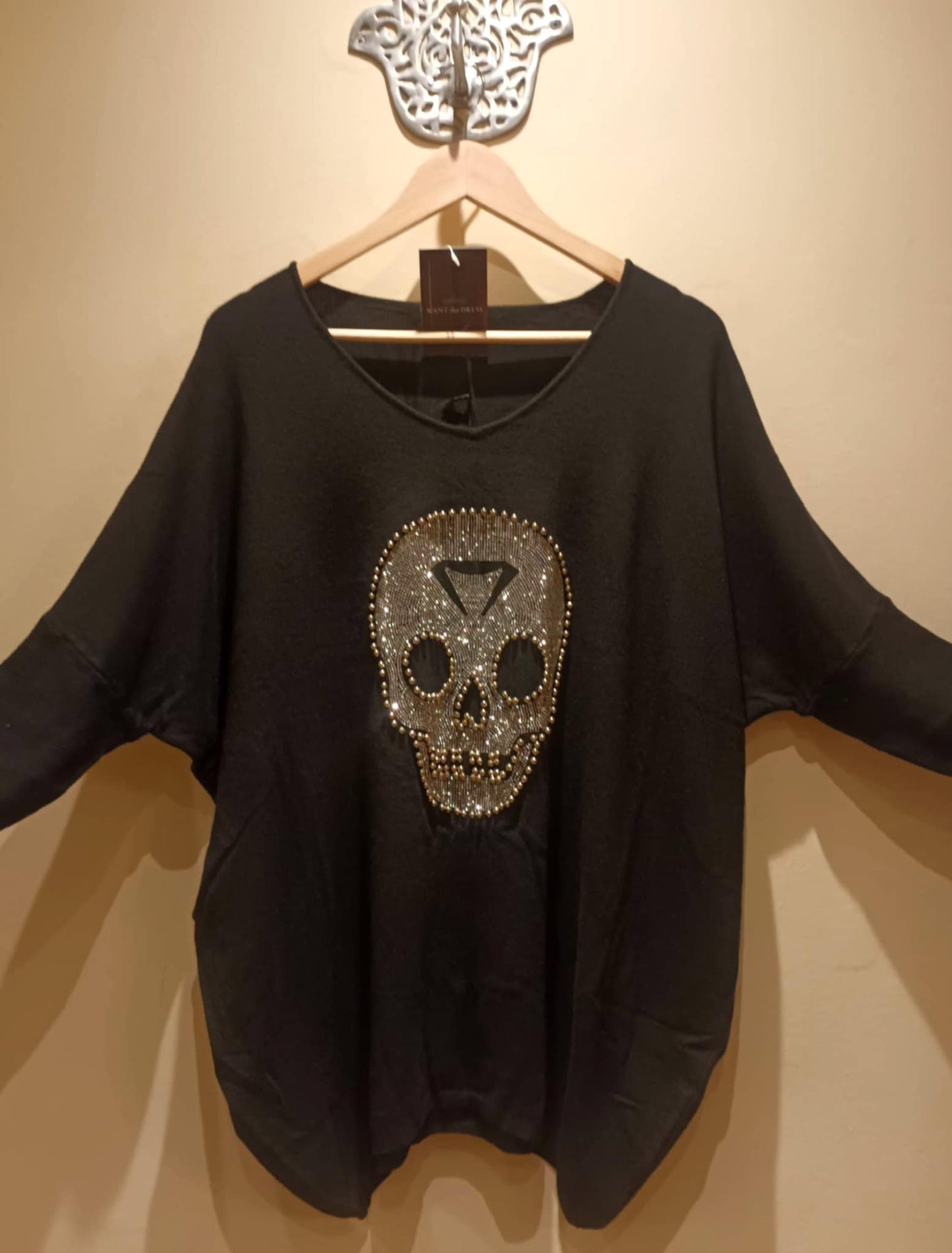 THE 'CRYSTAL SKULL' LUXE FEEL SLINKY OVERSIZED JUMPER IN BLACK AND SILVER