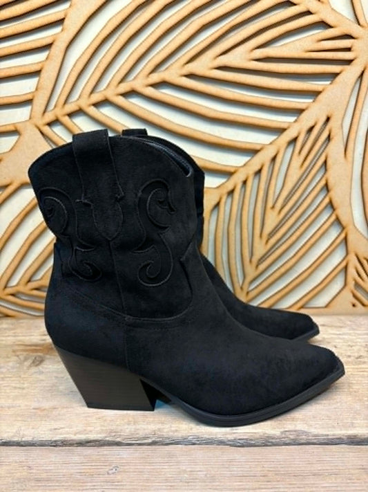 THE 'COLORADO' ULTRA COMFORT WESTERN STYLE EMBELLISHED BOOT IN CLASSIC BLACK