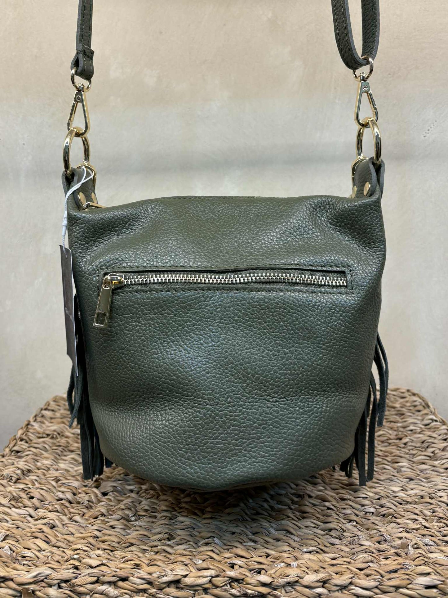 THE 'MILEY' STUNNING ITALIAN LEATHER FRINGED TWO WAY BAG WITH POCKETS