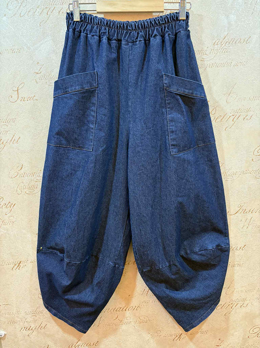 THE 'CHLOE' CLASSIC DENIM BARREL LEG COCOON PANTS WITH PATCH POCKETS AND STRETCH WAIST